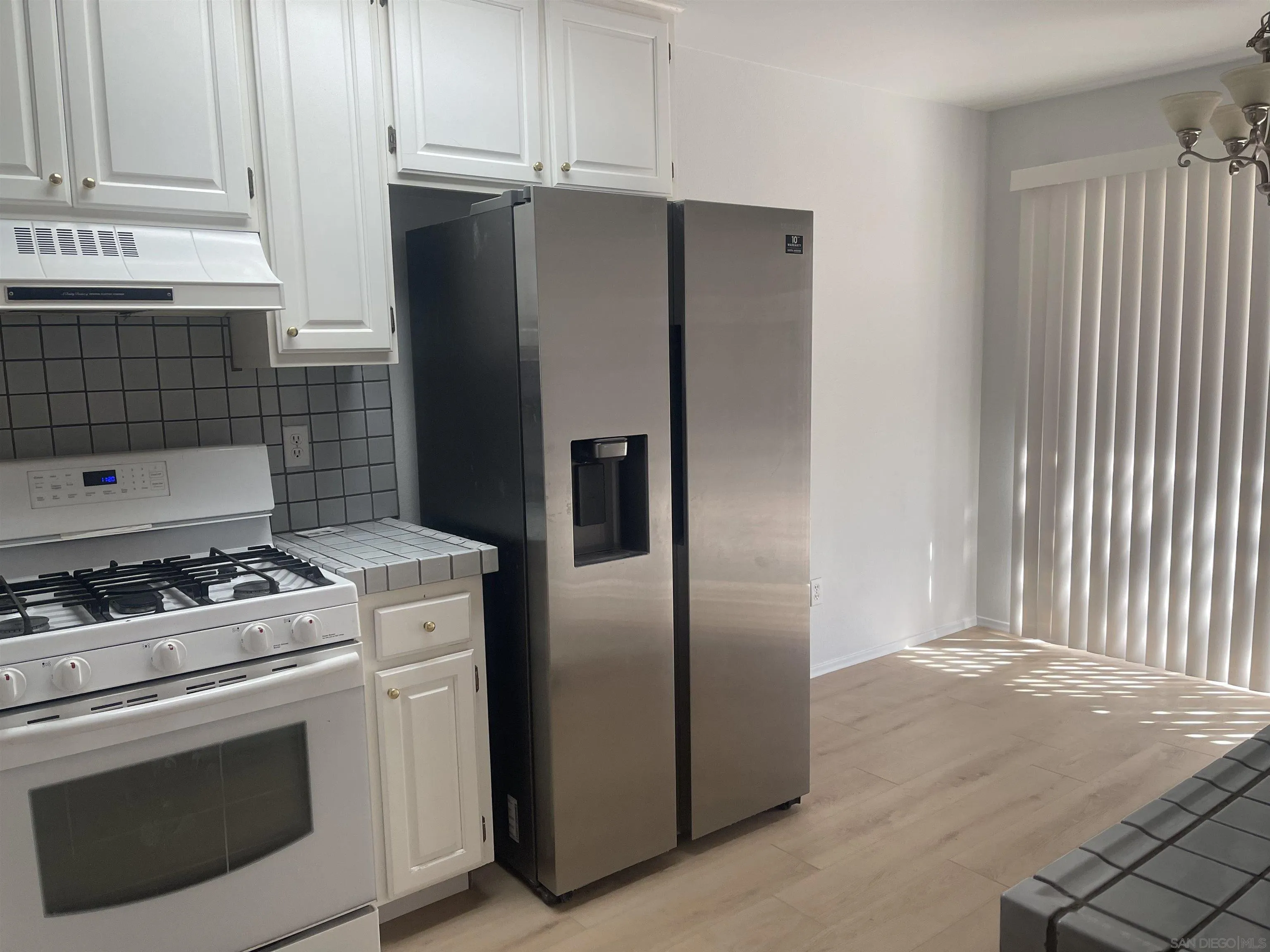 https://cdn.realtyfeed.com/cdn/127/250041376/be13be02b46b8d86ffd68f2fb92082ac.webp