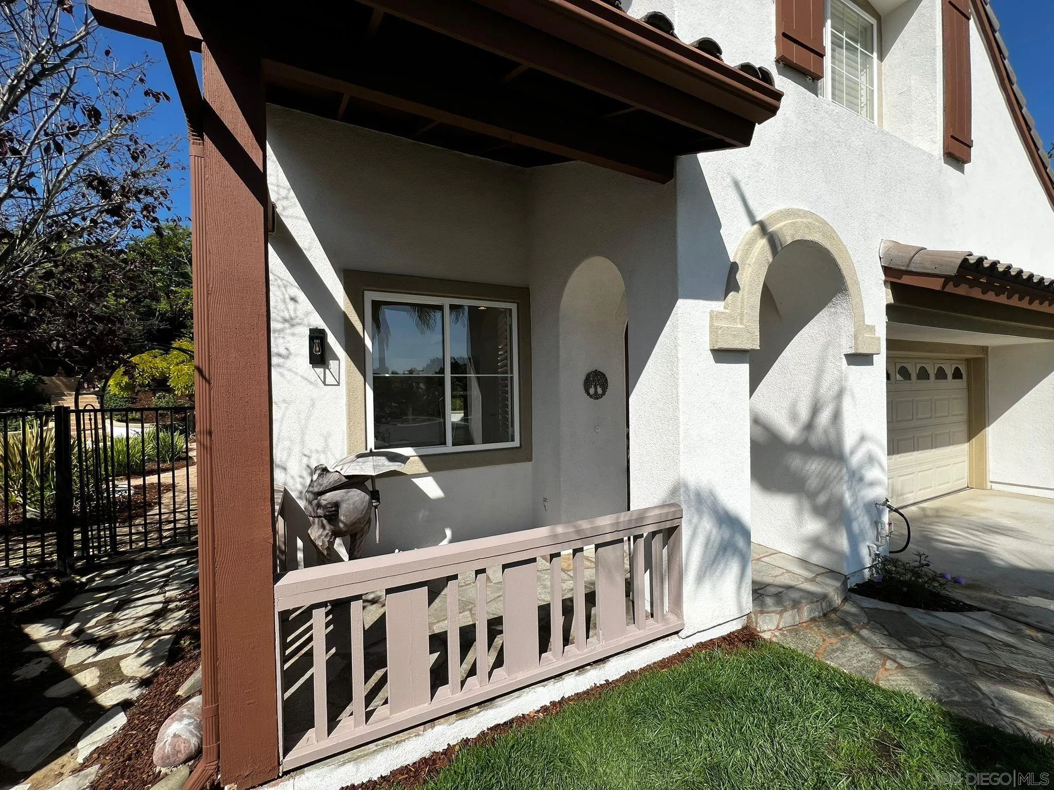 https://cdn.realtyfeed.com/cdn/127/250041382/fea6e77848de2d6624327d04eb321fda.webp