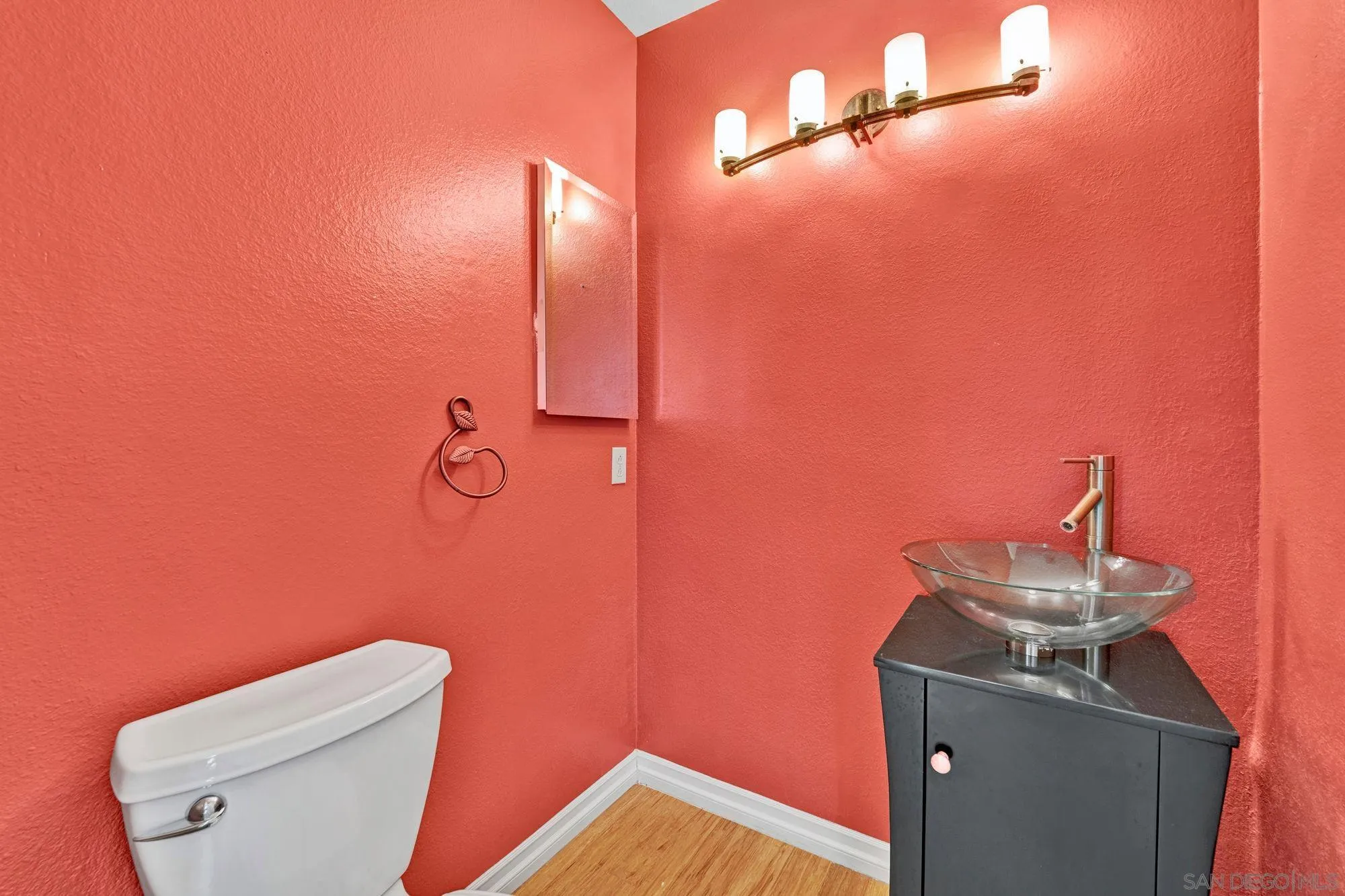 https://cdn.realtyfeed.com/cdn/127/250041383/114268884eaf30c404ecc25924a6f214.webp