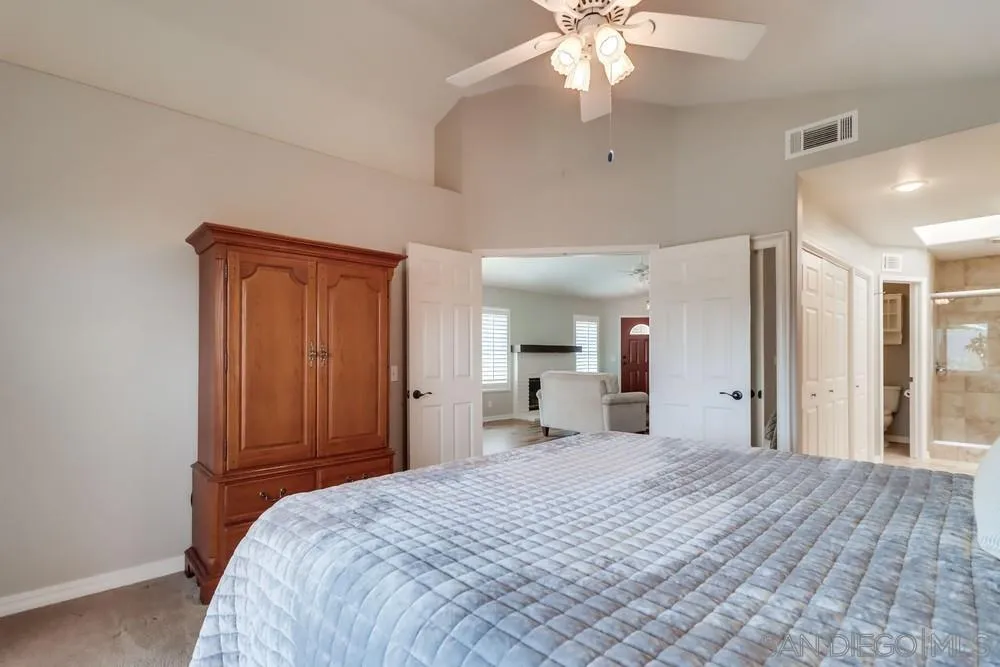 https://cdn.realtyfeed.com/cdn/127/250041386/a473e5abdc3e927b8a6cd6e7abcde307.webp