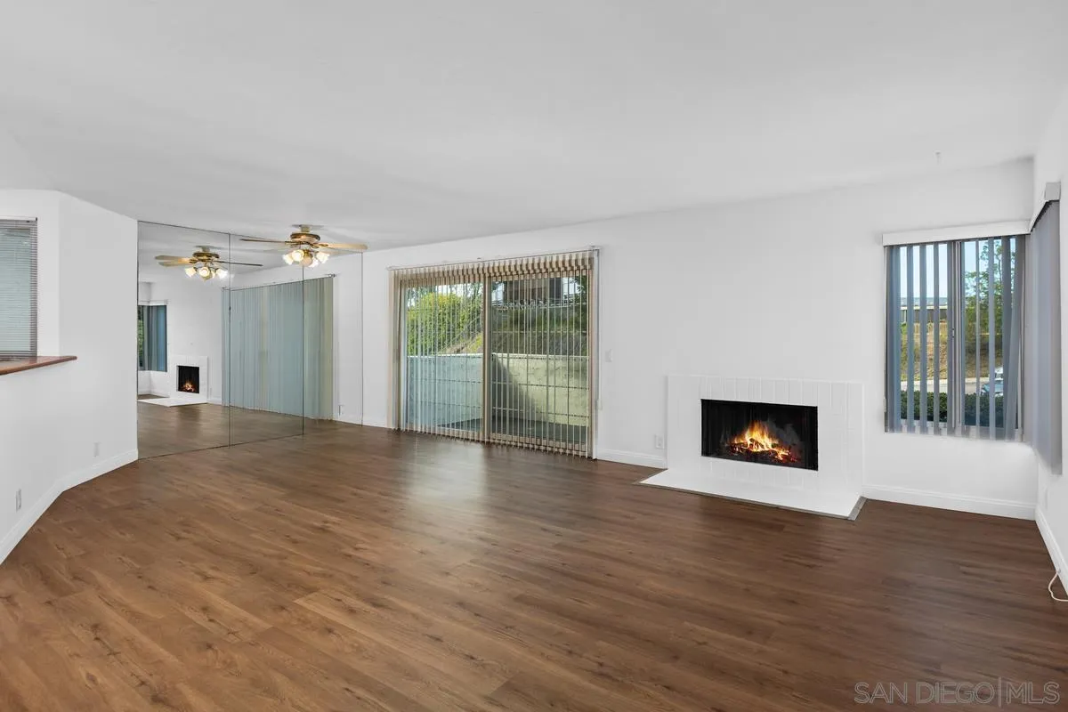 https://cdn.realtyfeed.com/cdn/127/250041387/8e0b30a6c6a8a317b2f9b52979fbdfd7.webp