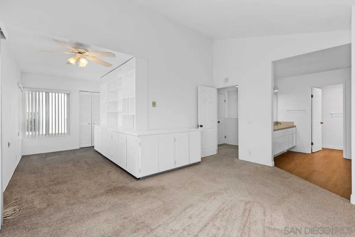 https://cdn.realtyfeed.com/cdn/127/250041387/93a37a5b2795b9cbc19a63e76e077f1e.webp