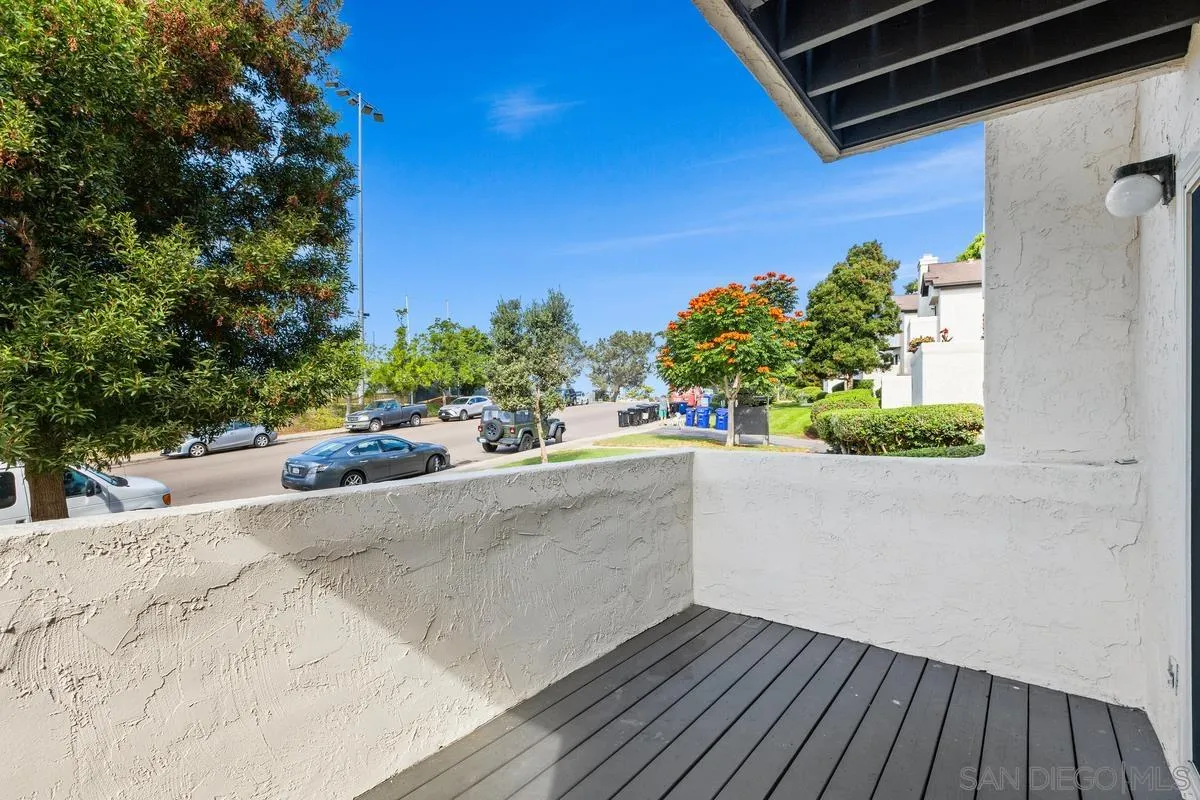 https://cdn.realtyfeed.com/cdn/127/250041387/ab4dcf5fab664cea22bf764067e0e37d.webp
