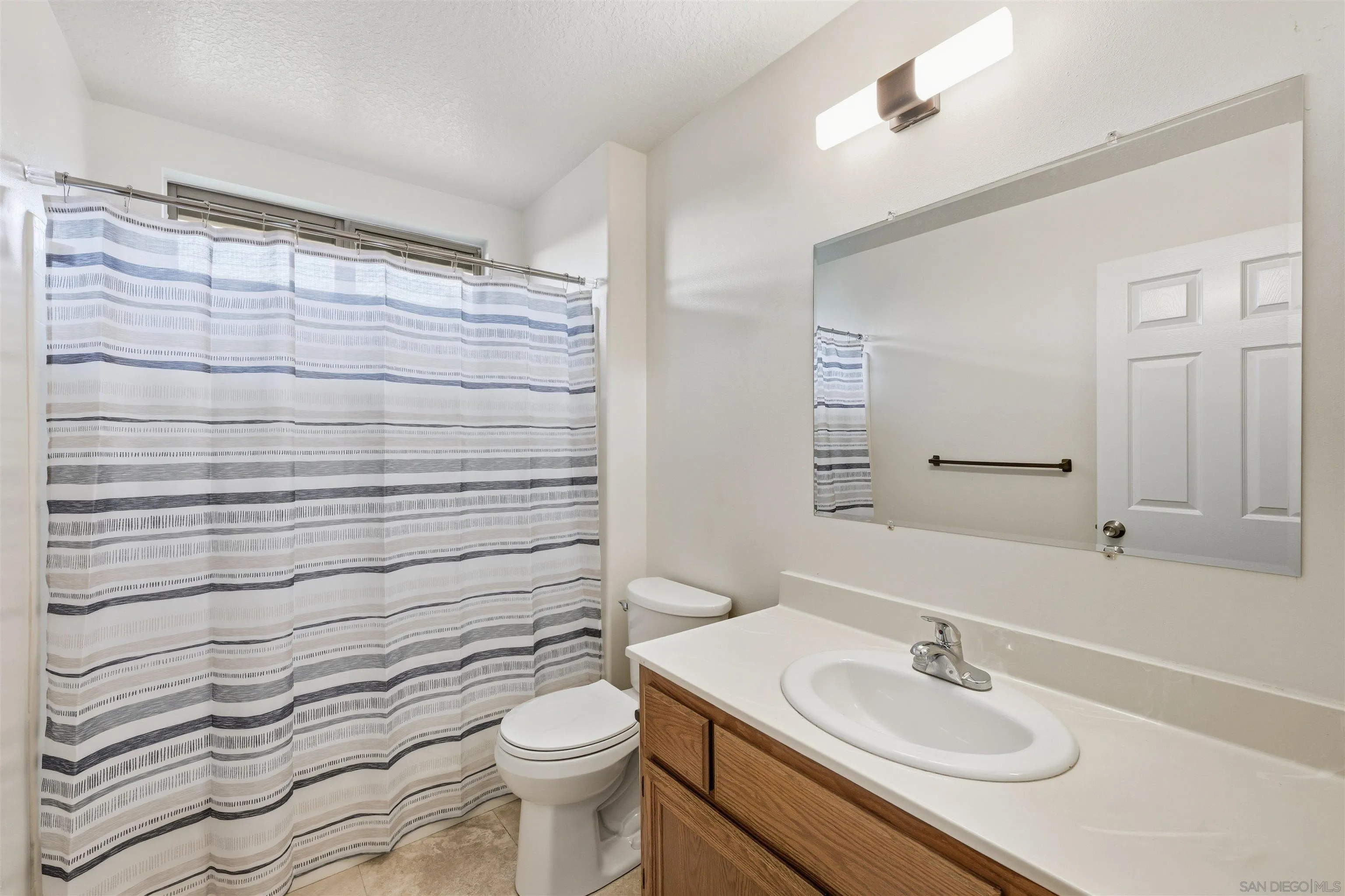 https://cdn.realtyfeed.com/cdn/127/250041388/b6e386aeb2ac63ae4094f27ff59dd372.webp