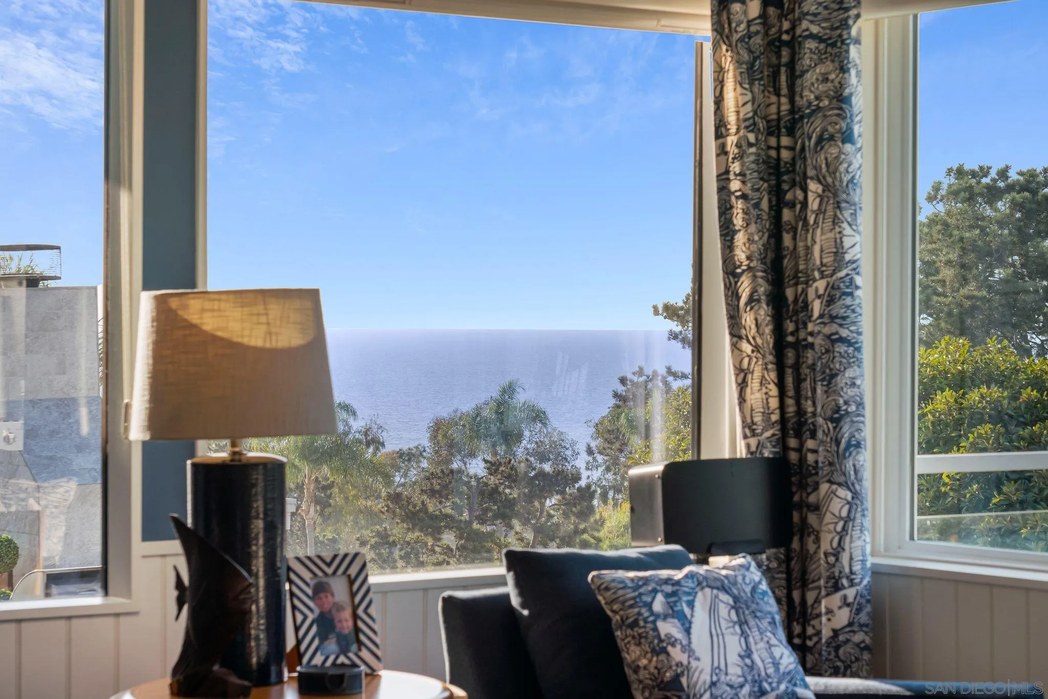 https://cdn.realtyfeed.com/cdn/127/250041389/66736bd3765d4ba1ce9df7de1a303c5a.webp