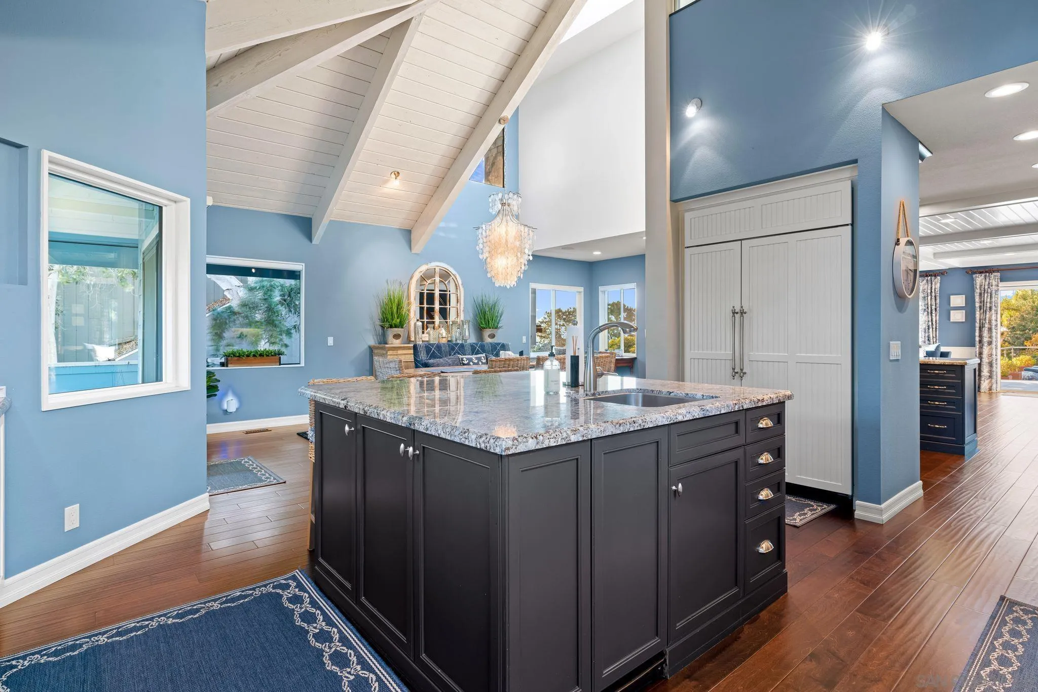 https://cdn.realtyfeed.com/cdn/127/250041389/836ff3b20d68199e10f585b8ef0b74a7.webp