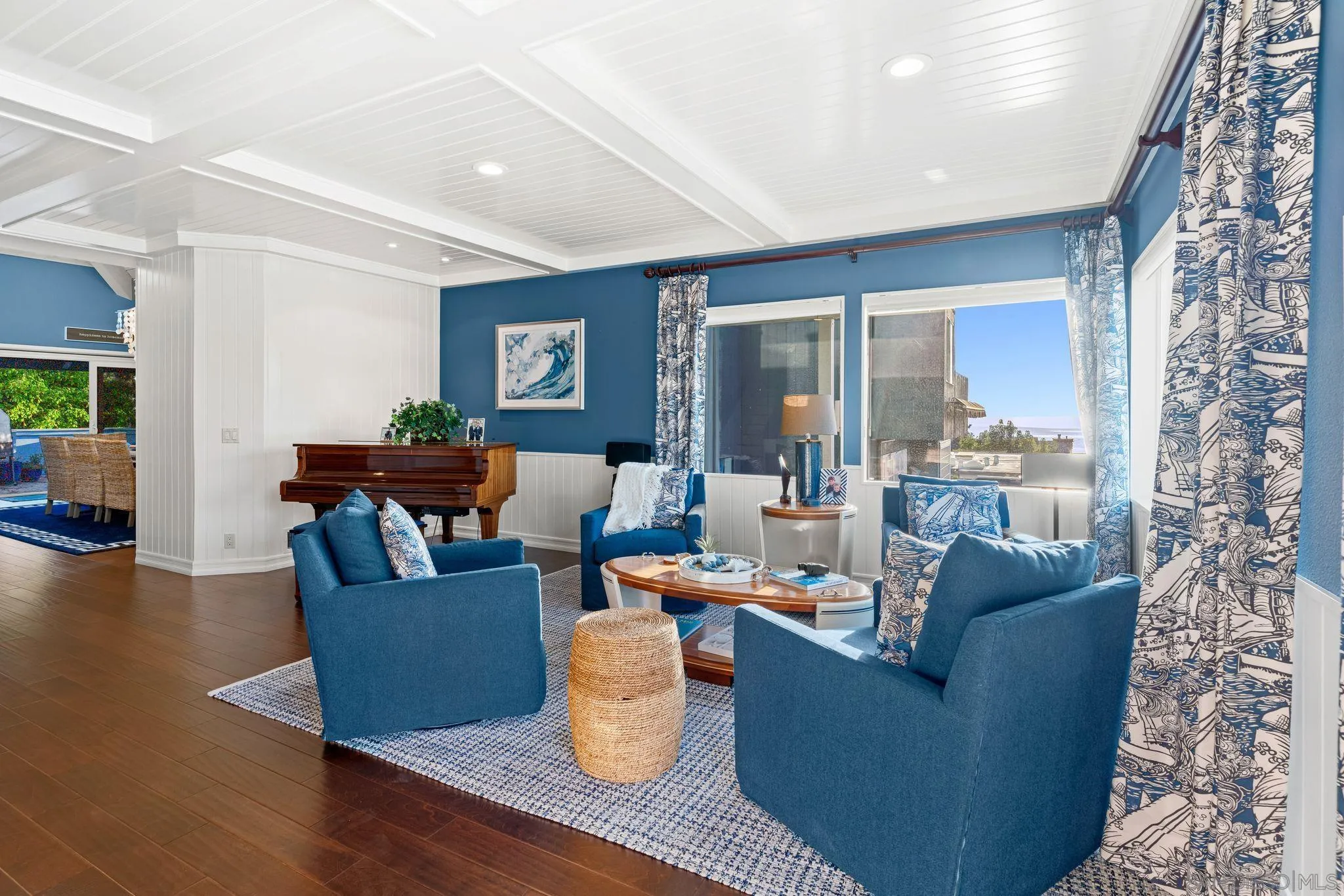 https://cdn.realtyfeed.com/cdn/127/250041389/f72df92d3d494f377c203e6256780b1f.webp