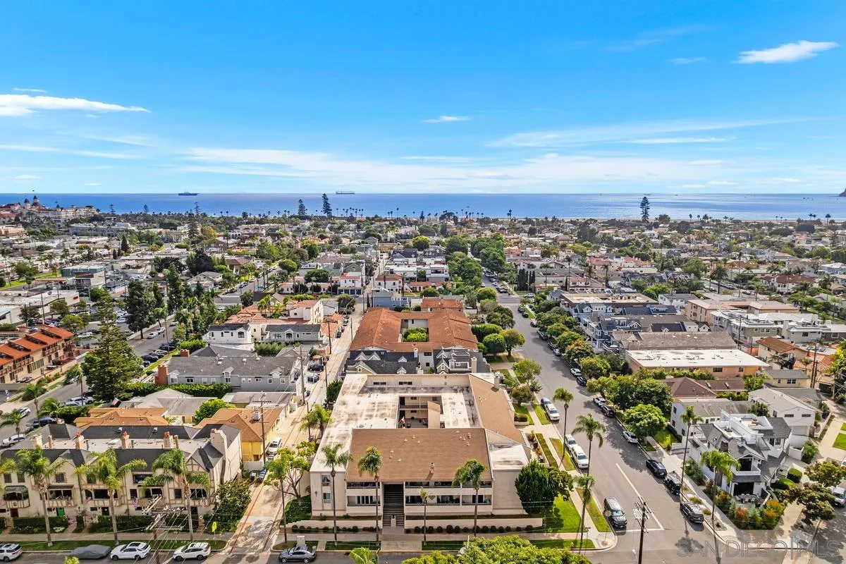 https://cdn.realtyfeed.com/cdn/127/250041391/0d892fa2ea06db19066ad20b474a9e5b.webp