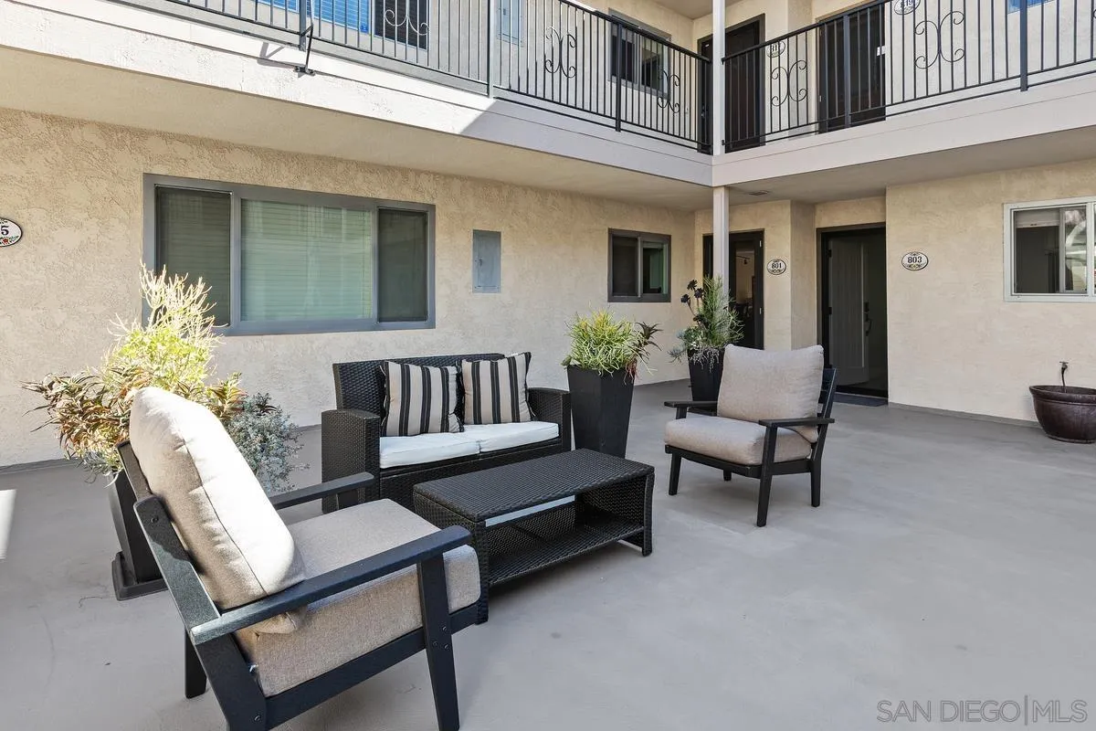 https://cdn.realtyfeed.com/cdn/127/250041391/91b1d0ce90b939034bc537cc0d561f91.webp
