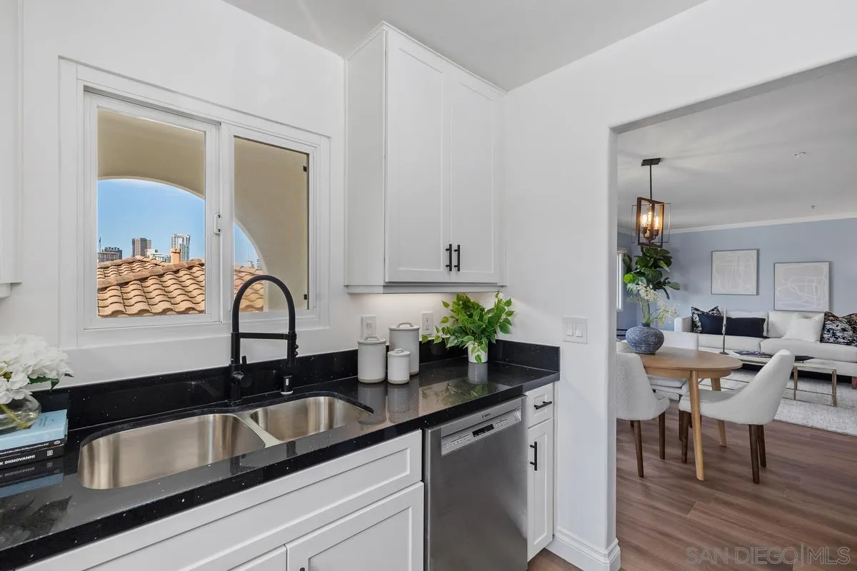 https://cdn.realtyfeed.com/cdn/127/250041395/00049f76fb80ba4681dda7d4b5e305c7.webp