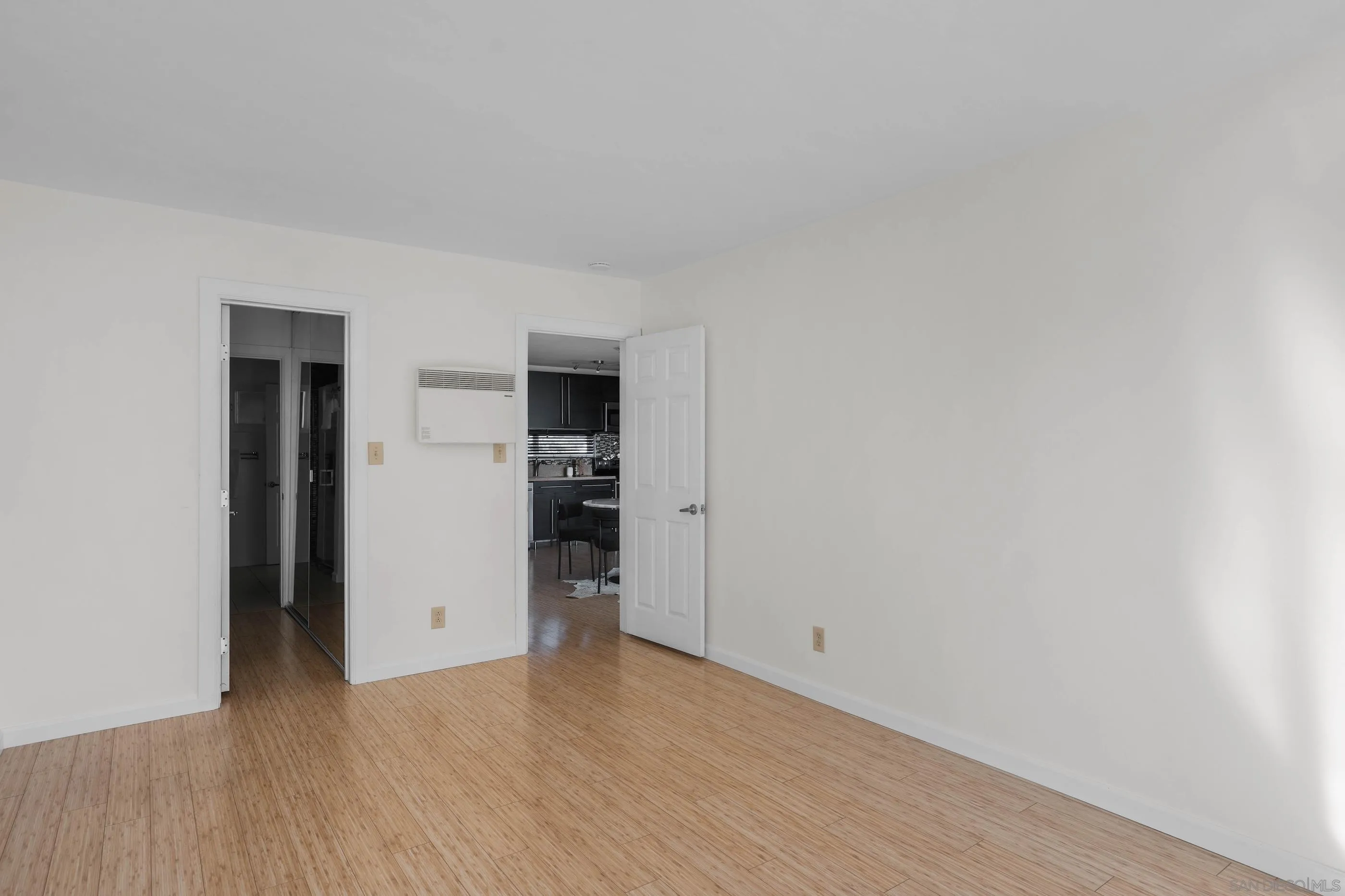 https://cdn.realtyfeed.com/cdn/127/250041403/3095b1f87237d37e95ec0da947de103f.webp
