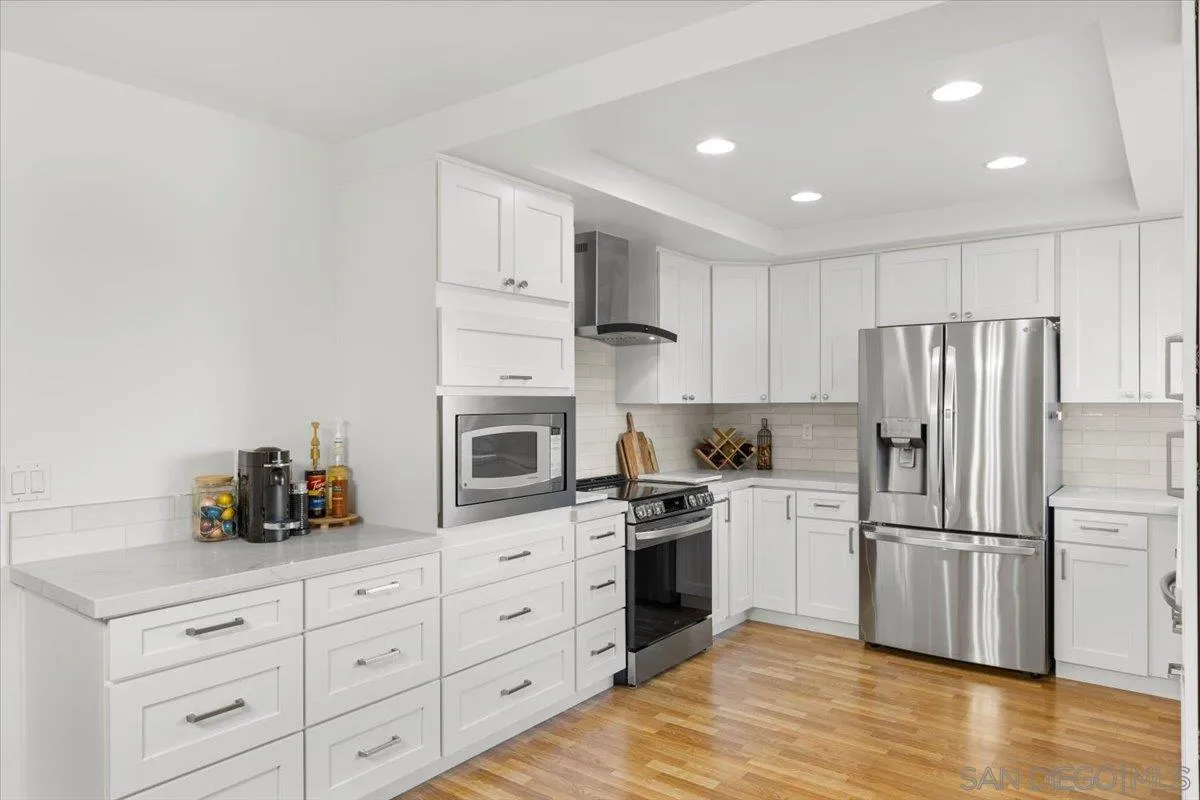 https://cdn.realtyfeed.com/cdn/127/250041405/1b6fc0f1de6beeb5c5006d7dfe0e1090.webp