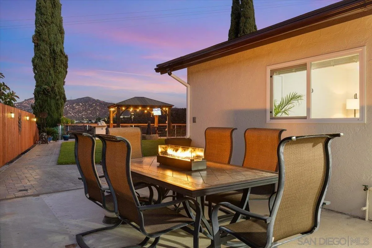 https://cdn.realtyfeed.com/cdn/127/250041405/4906755b116e3c36fc9373de20bc0b0b.webp