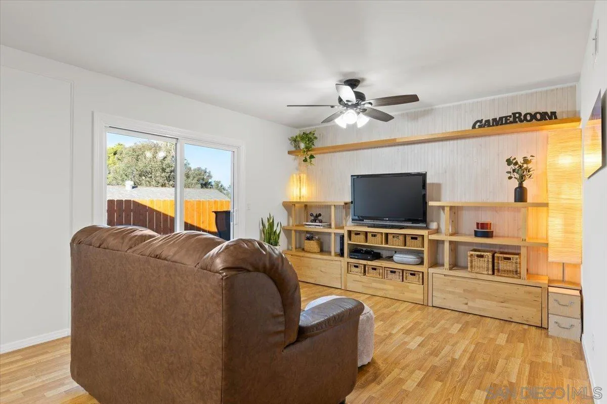 https://cdn.realtyfeed.com/cdn/127/250041405/5bb54c2bbf594035b03e8e6a413662f3.webp
