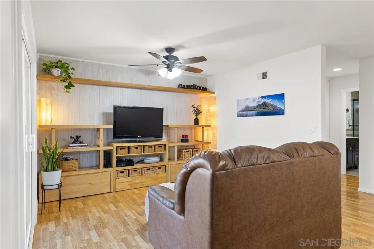 https://cdn.realtyfeed.com/cdn/127/250041405/c08fc77782e427d9d35414be4e851f56.webp