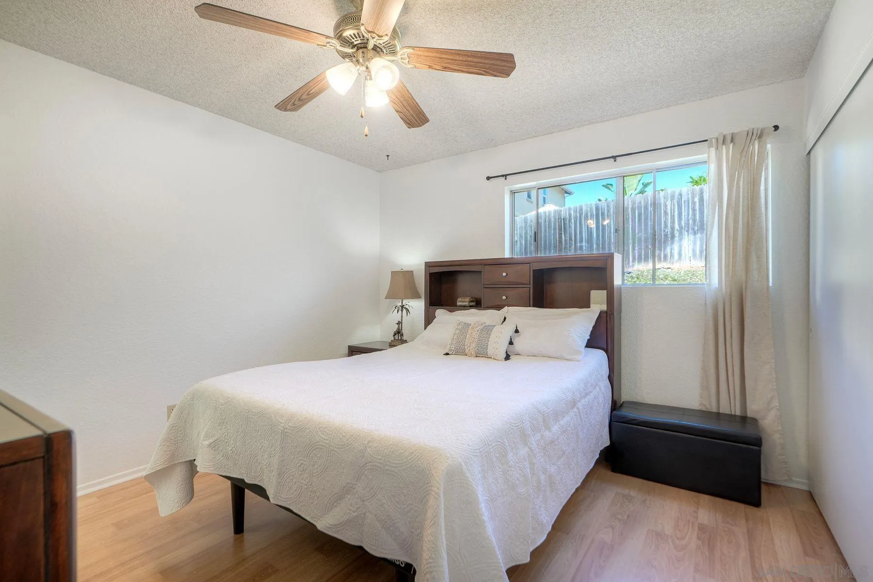 https://cdn.realtyfeed.com/cdn/127/250041407/2c5ae005b361f1b7a8177320656814f4.webp