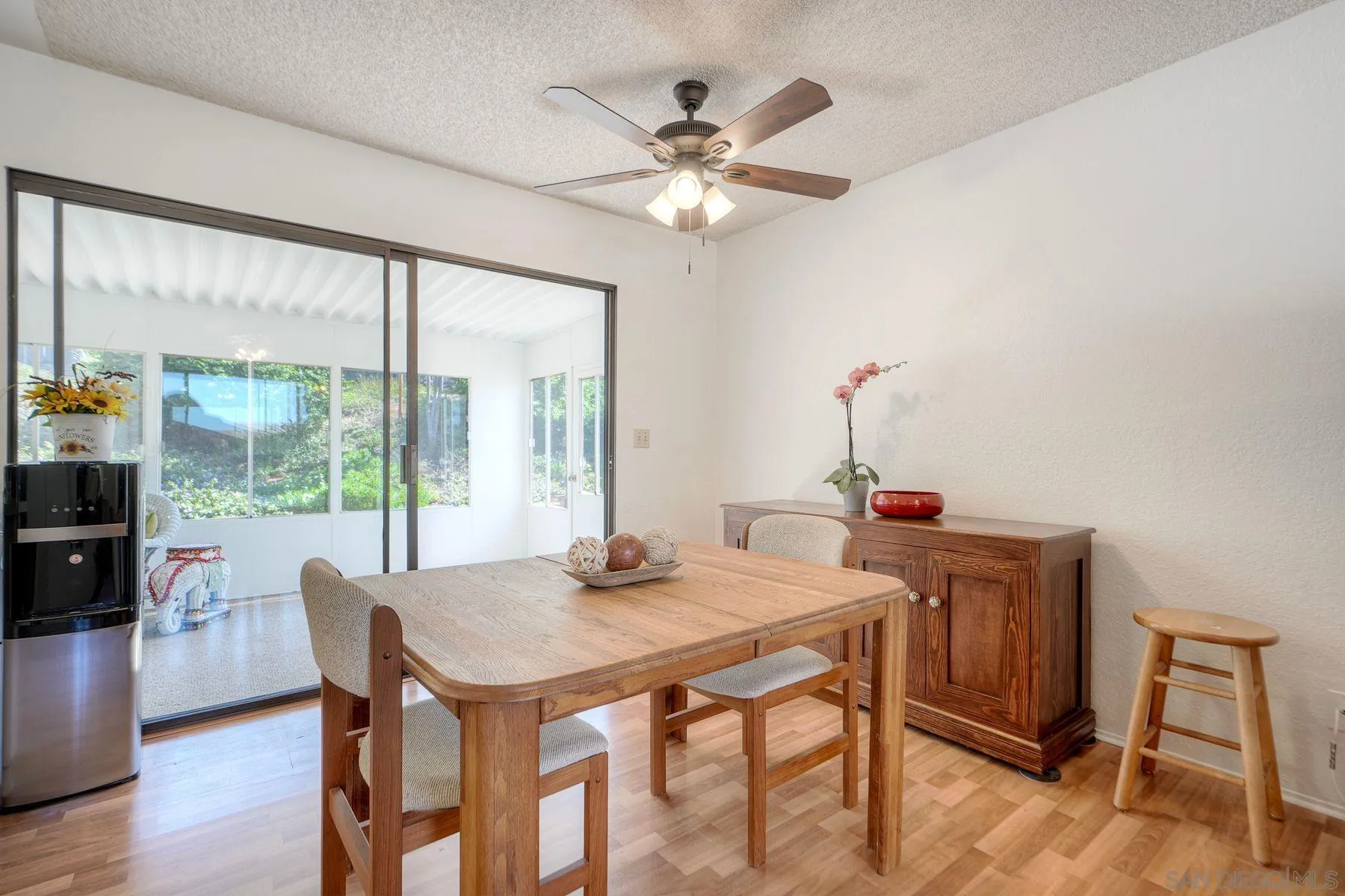 https://cdn.realtyfeed.com/cdn/127/250041407/3ad6a55363fe65b6d0efa0a137e7b26b.webp