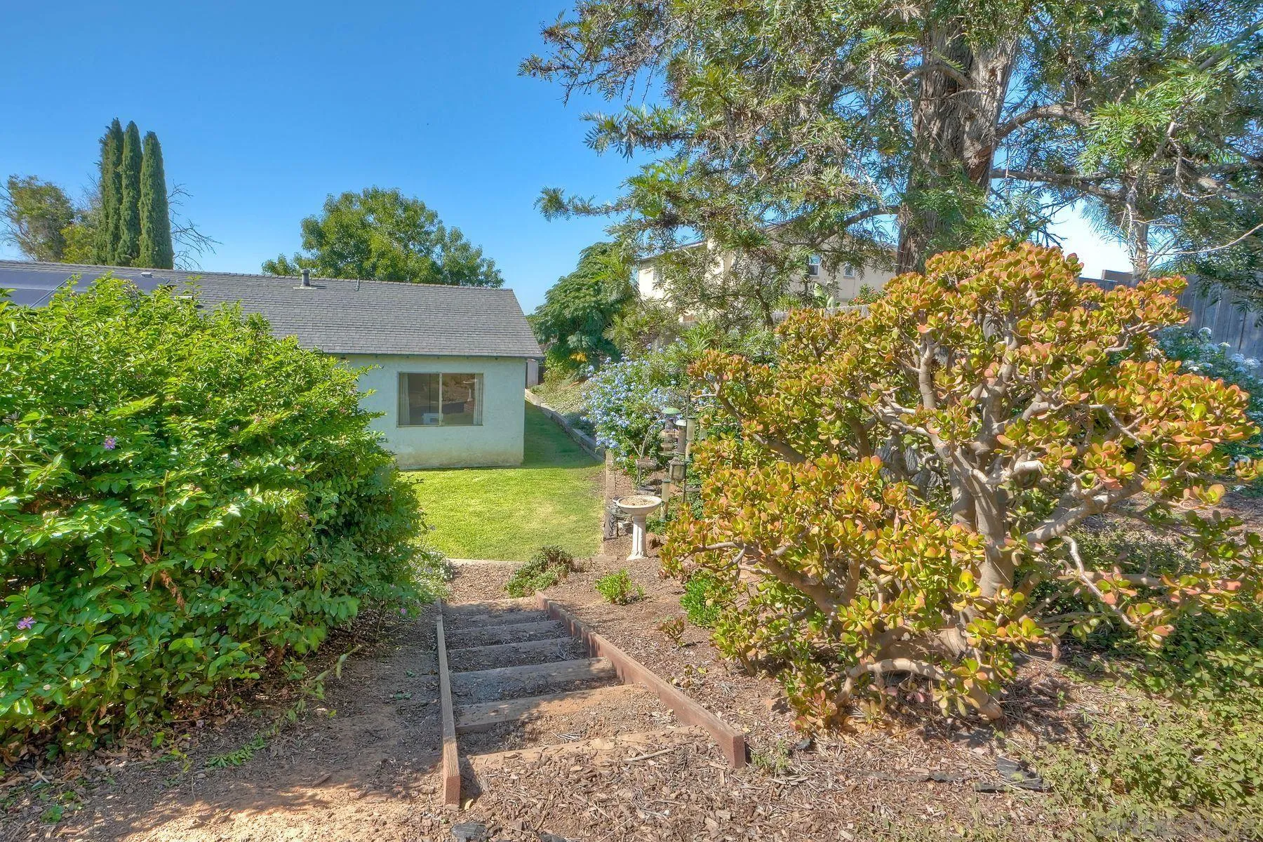 https://cdn.realtyfeed.com/cdn/127/250041407/d6dc95eec159f7ee4c58bf0d98d566a8.webp