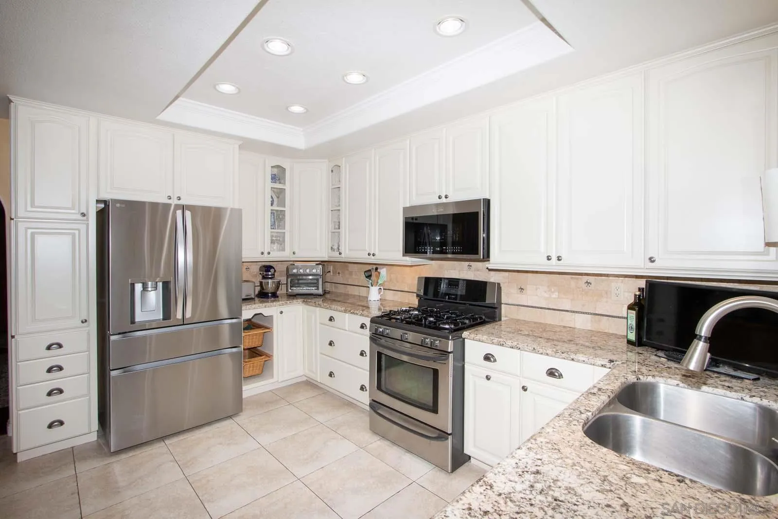https://cdn.realtyfeed.com/cdn/127/250041409/7e489d106bedb6fdc03b6e46758e715b.webp