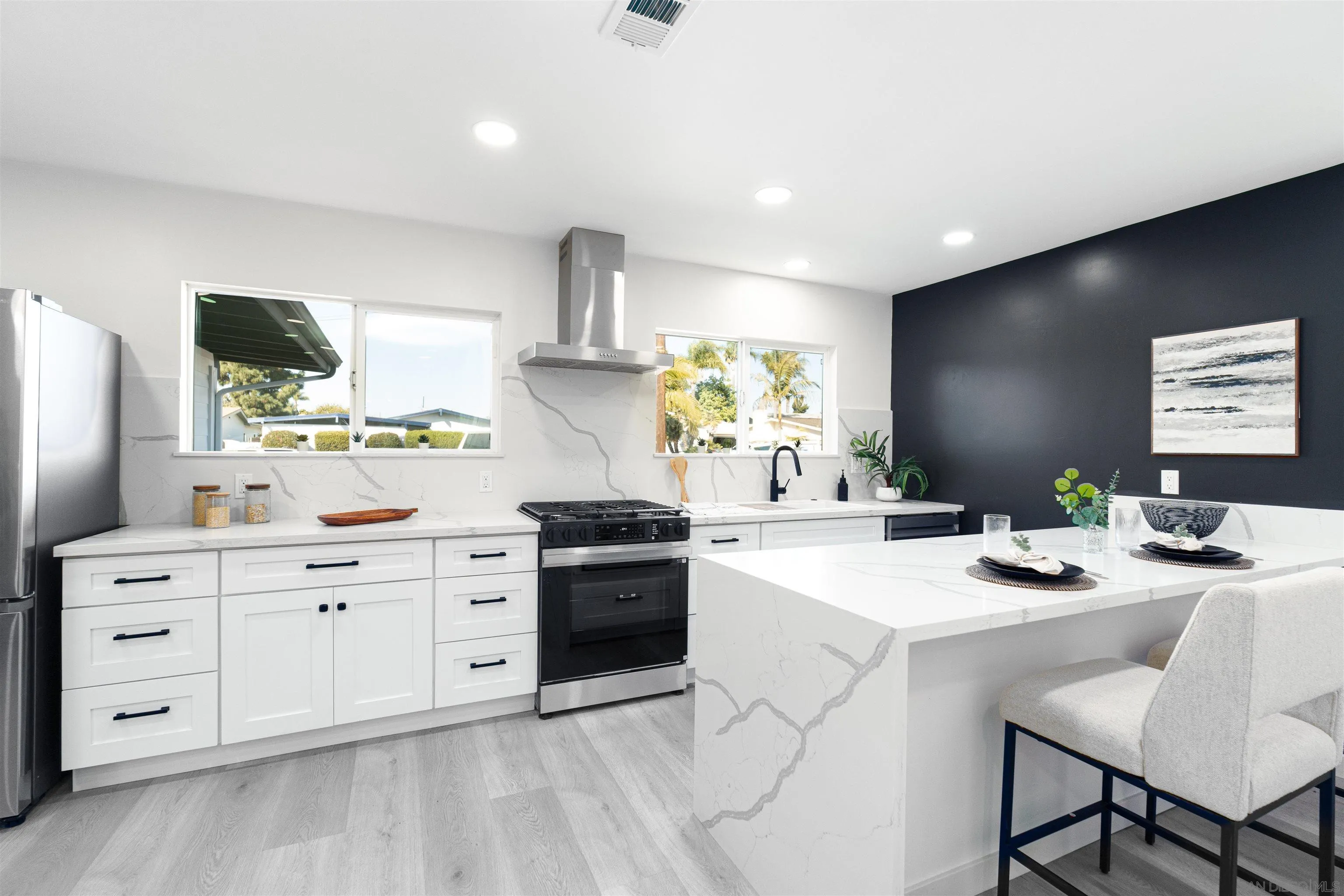 https://cdn.realtyfeed.com/cdn/127/250041410/1e72039463fc3c81c36be88a4ae3e545.webp