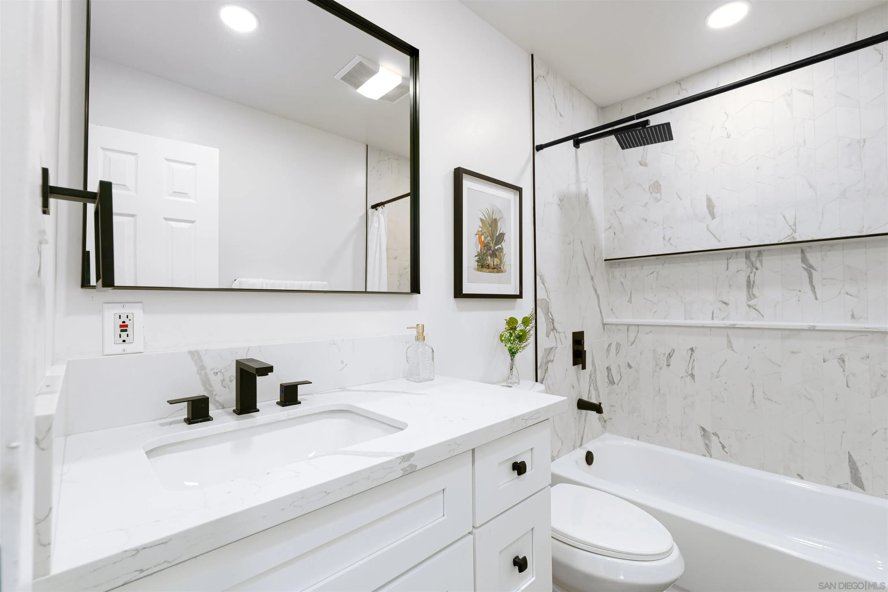 https://cdn.realtyfeed.com/cdn/127/250041410/258e9d436655ea643b23af08924ec20a.webp