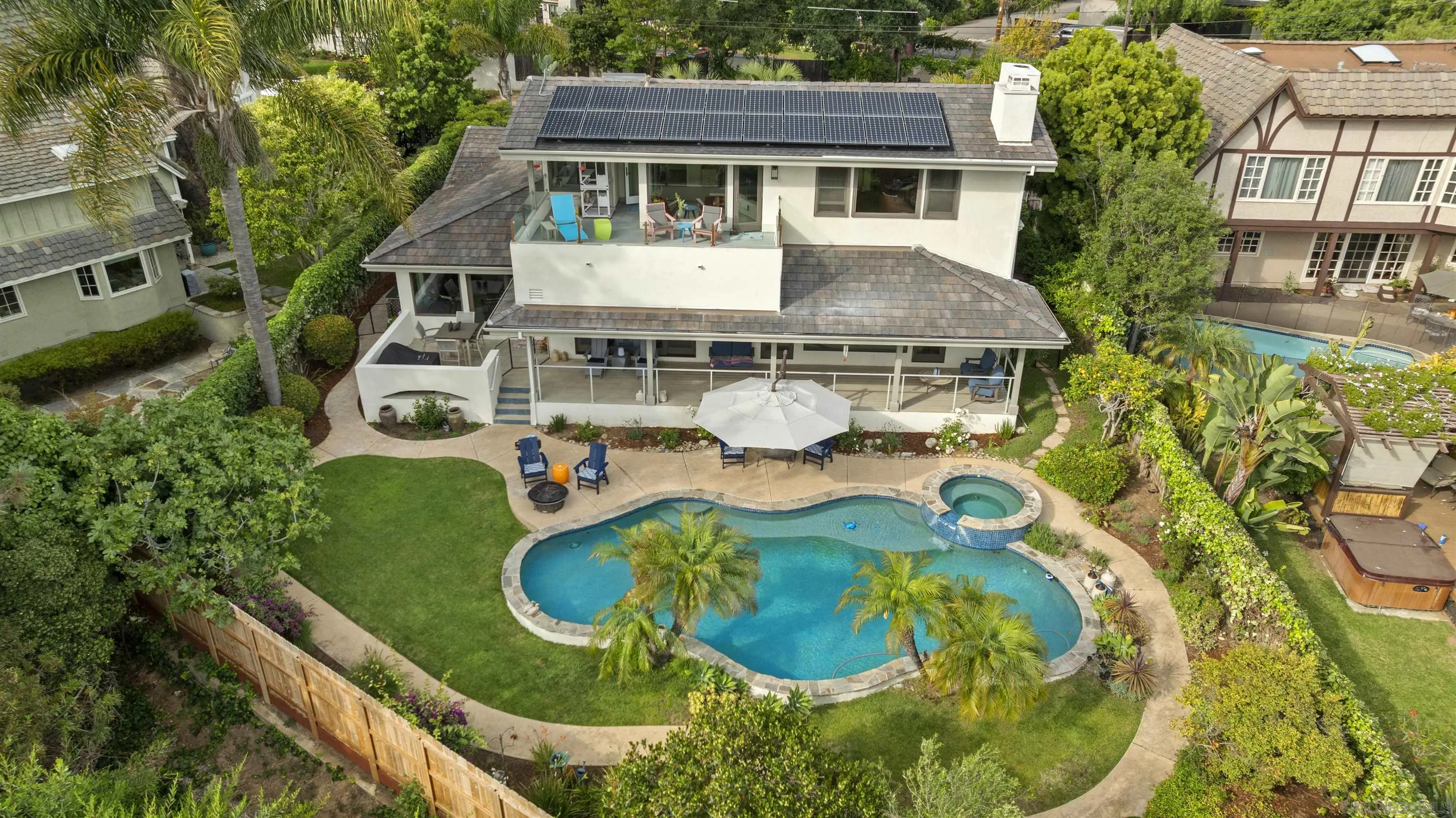 https://cdn.realtyfeed.com/cdn/127/250041413/41dd97a6c5c3183acb8192eac971a641.webp
