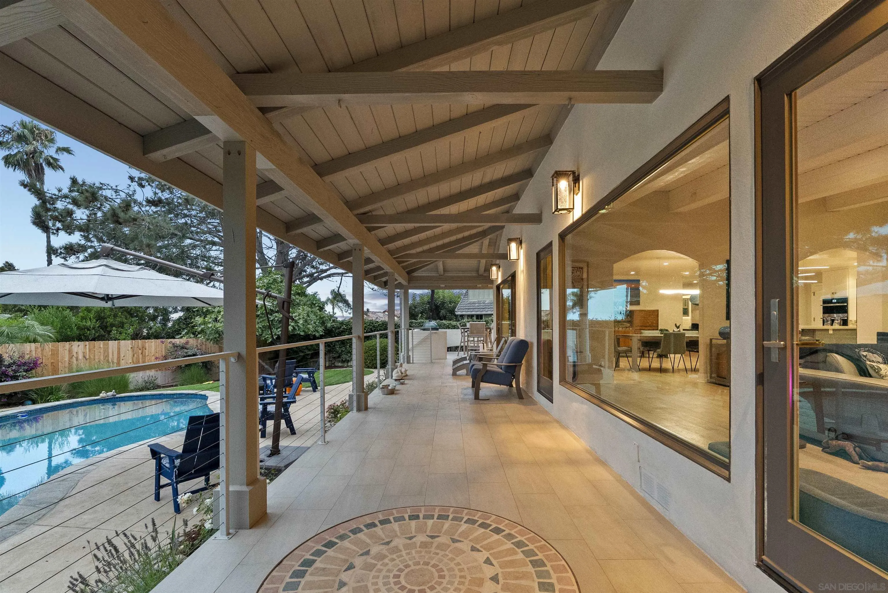https://cdn.realtyfeed.com/cdn/127/250041413/9d5ad869e98cf3eadd76dcbfe1a23ee7.webp