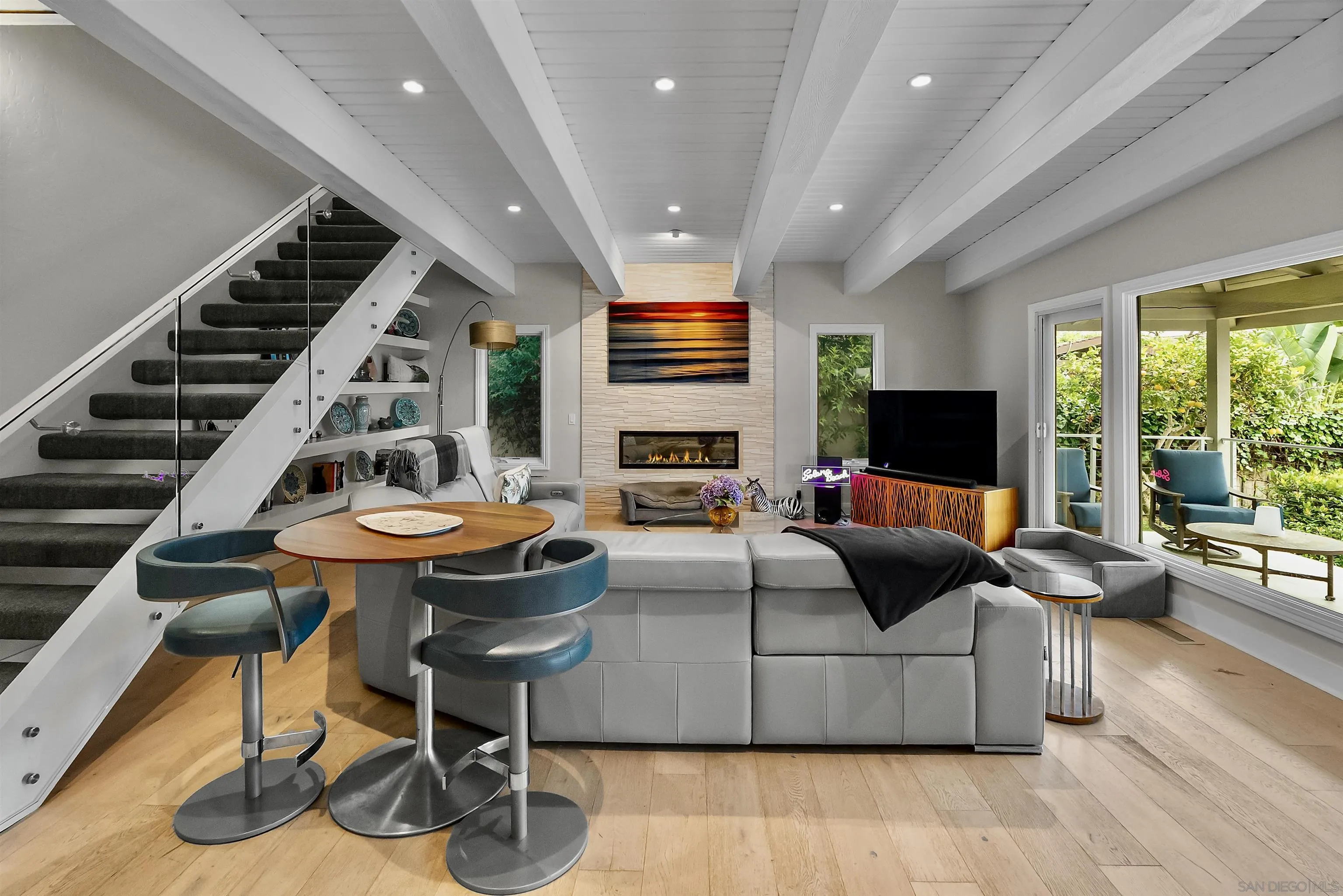 https://cdn.realtyfeed.com/cdn/127/250041413/c33729b9e3347faad95d728c9bbc523f.webp