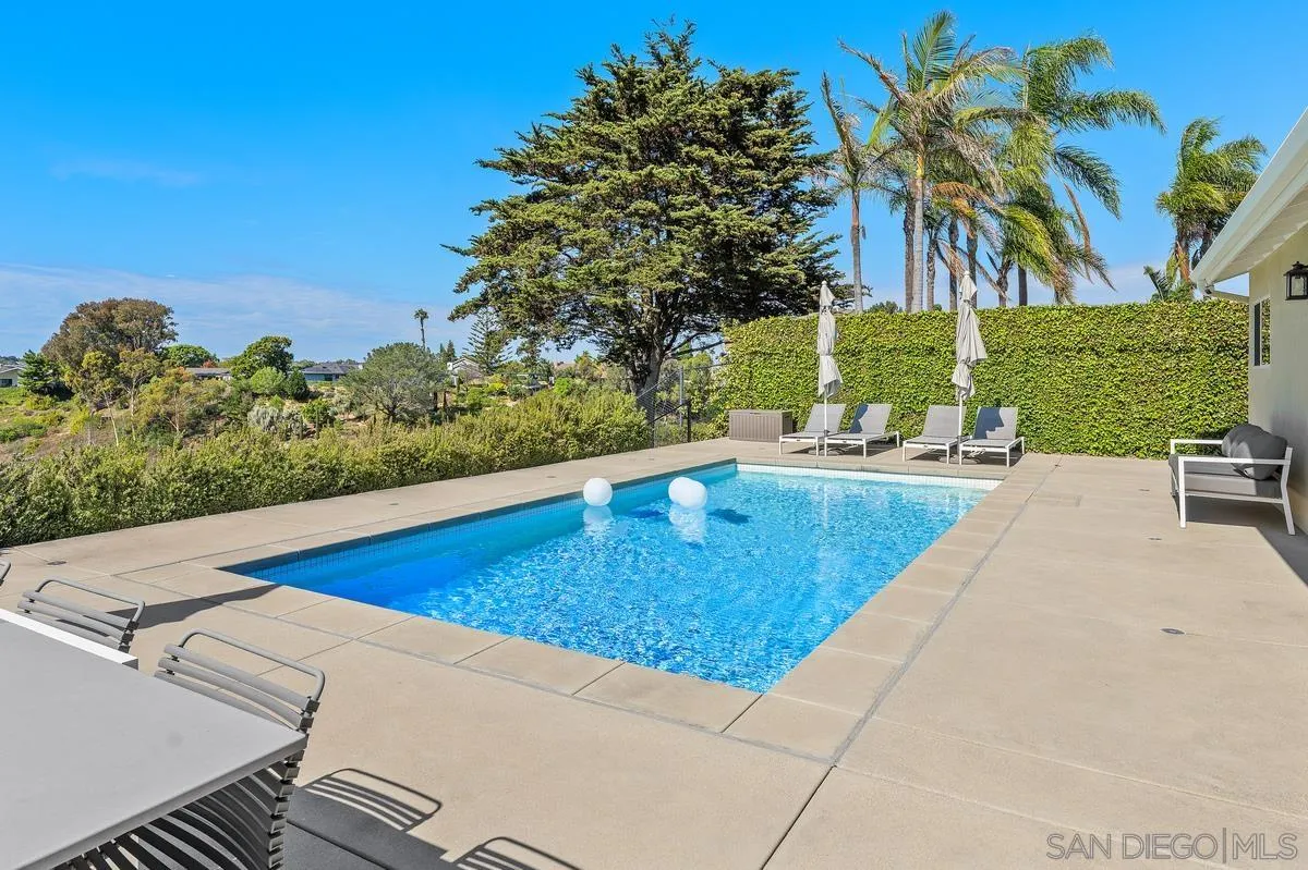 https://cdn.realtyfeed.com/cdn/127/250041414/36e4dfb8a08e7f3b03320308e0f54cc1.webp