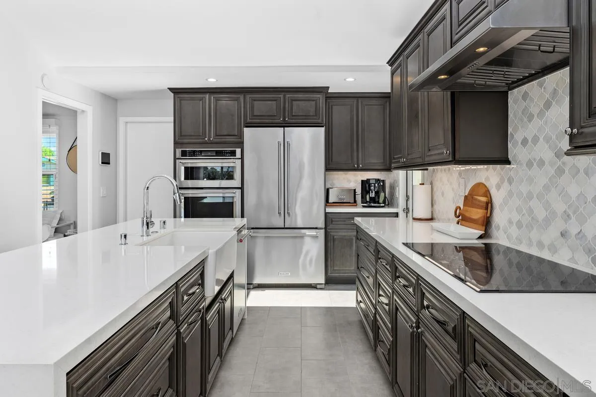 https://cdn.realtyfeed.com/cdn/127/250041414/4c13fb122fd07a6f3af765c69c4a3e47.webp