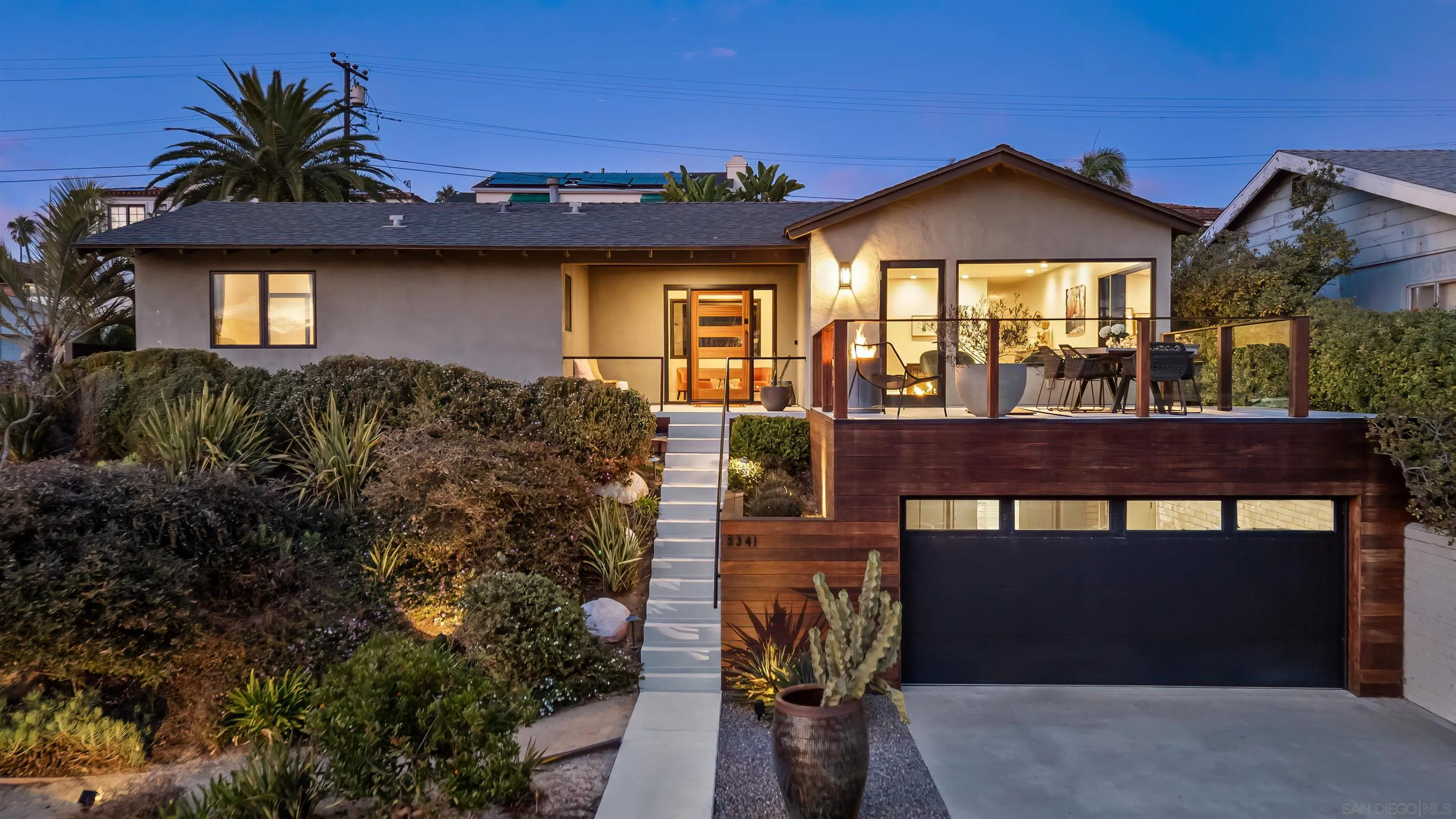 https://cdn.realtyfeed.com/cdn/127/250041415/401e7ace84da0cc970c5e5355c74c383.webp