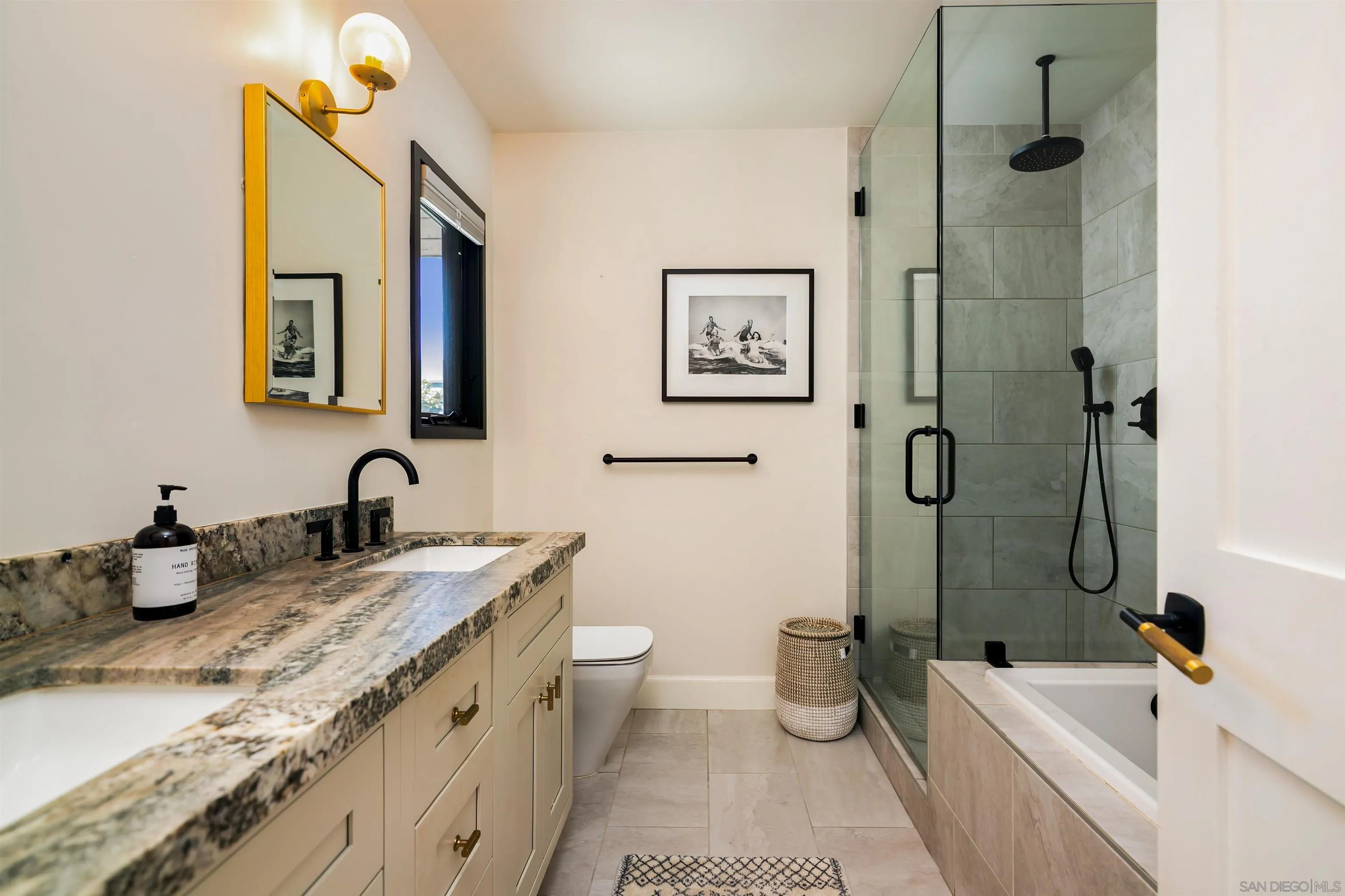 https://cdn.realtyfeed.com/cdn/127/250041415/a73cd03f0356d2039b0a58225b847533.webp