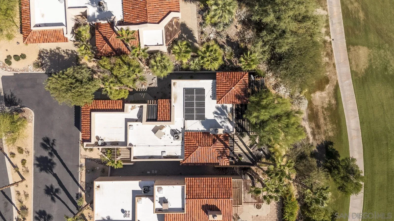 https://cdn.realtyfeed.com/cdn/127/250041418/61c9dbd96110ddeb050f9d71c1f35a44.webp