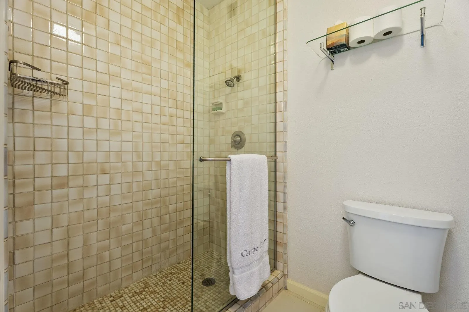 https://cdn.realtyfeed.com/cdn/127/250041418/b23635d778b190863d4d46989a0abd10.webp