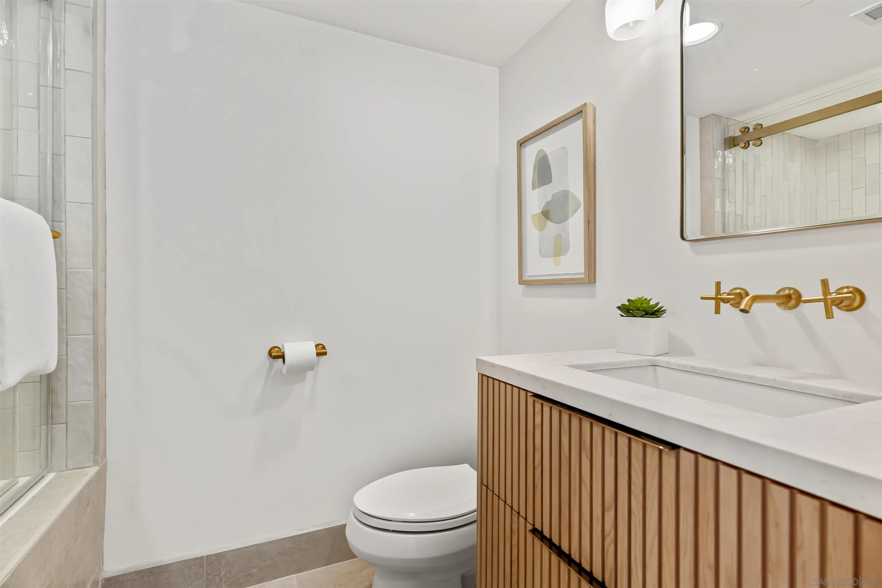 https://cdn.realtyfeed.com/cdn/127/250041420/c76528e3117f926b83b5f443b1f9c10e.webp