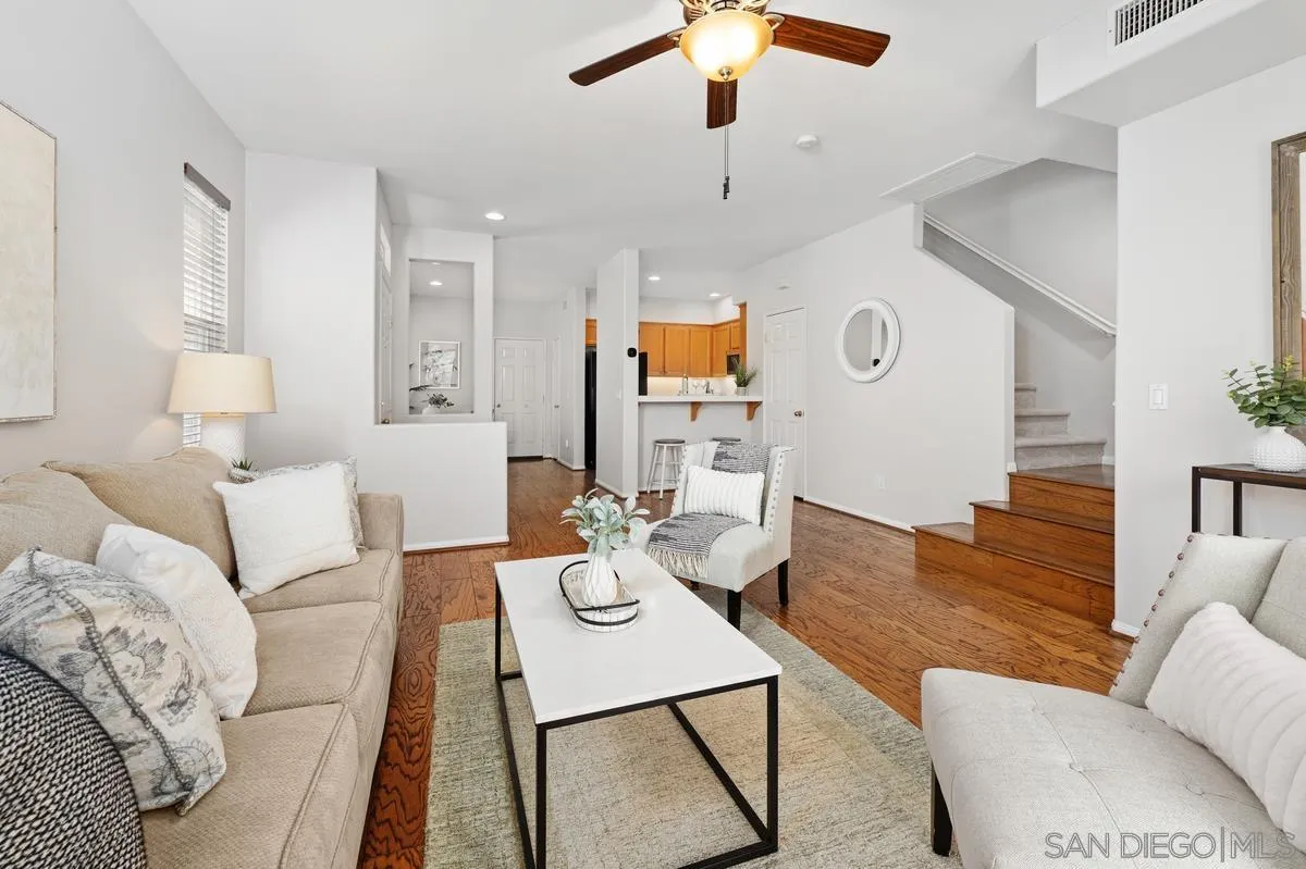 https://cdn.realtyfeed.com/cdn/127/250041422/e5d1ad02e3f76d3a89a0fd29ddeaf729.webp