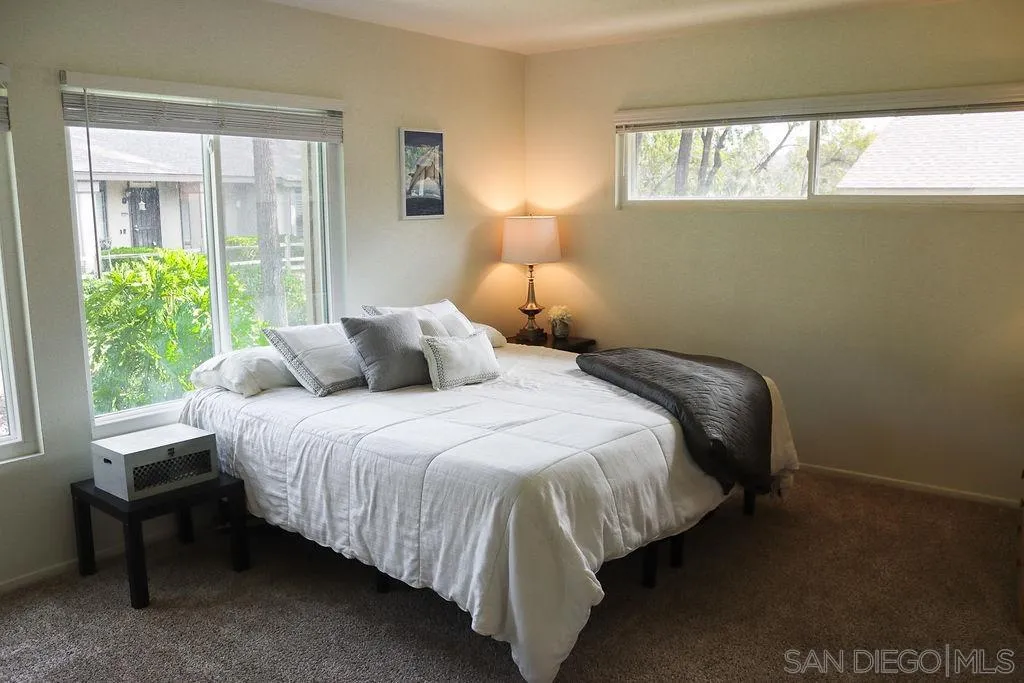 https://cdn.realtyfeed.com/cdn/127/250041428/2c7f0ca3e30bc015e0c290a9daa9a026.webp