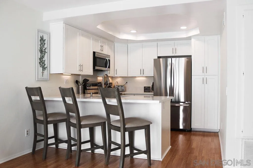 https://cdn.realtyfeed.com/cdn/127/250041428/834bb5fae9557905f1442e2a728911f2.webp