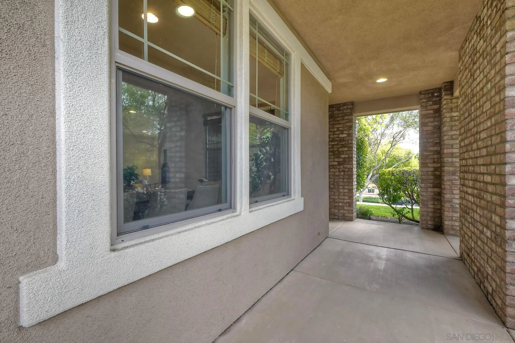 Photo #2: 250041432 Listing 