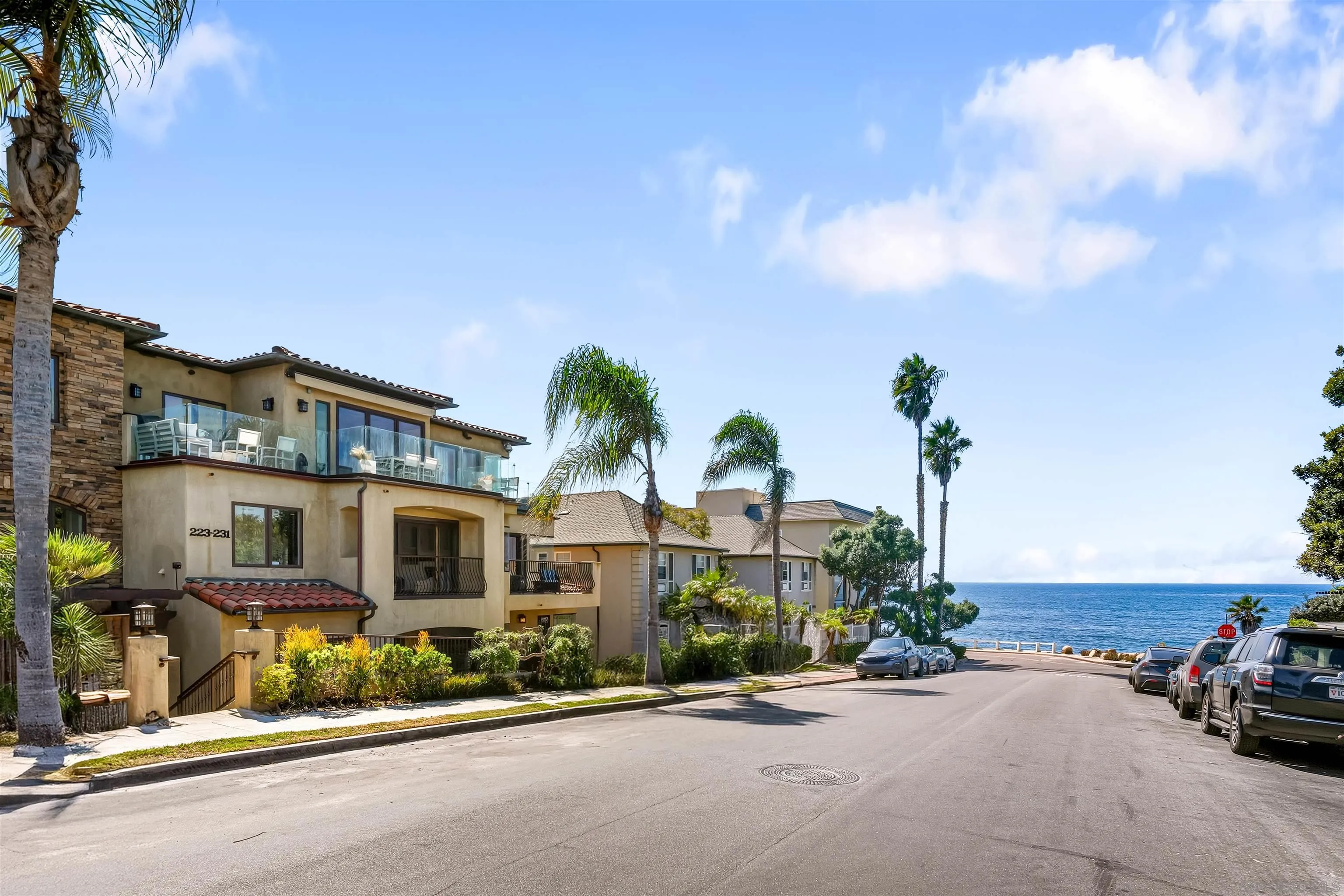 Photo #2: 250041433 Listing 