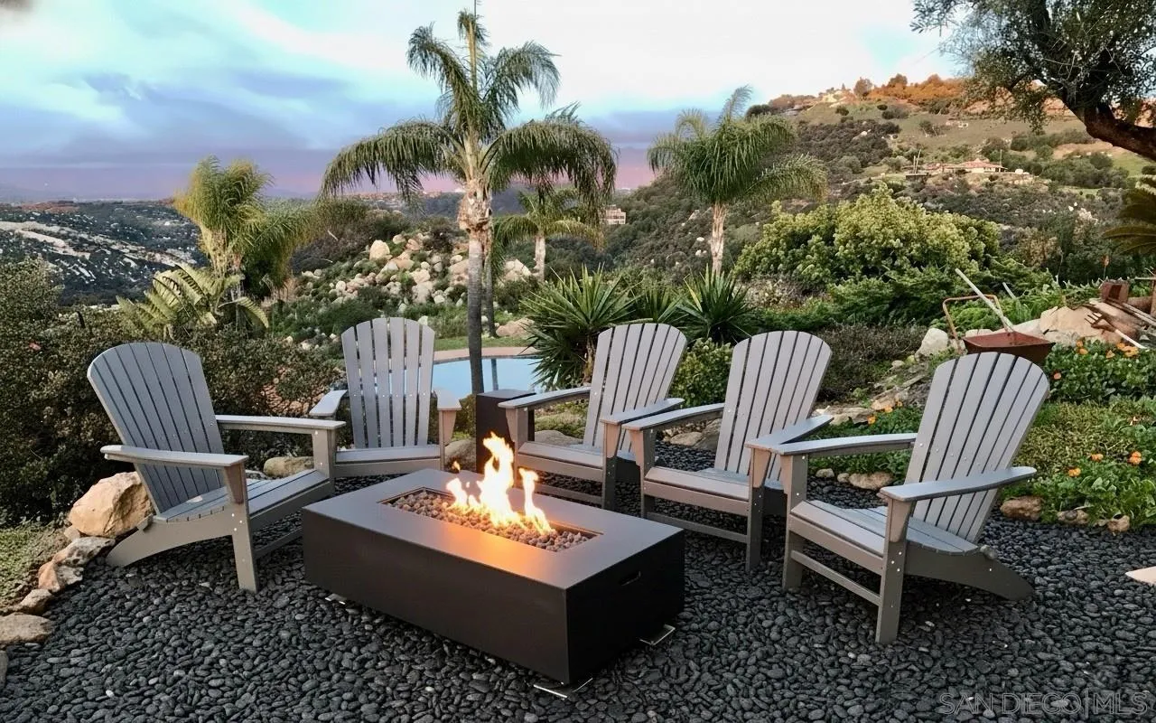 https://cdn.realtyfeed.com/cdn/127/250041436/04007aa90a14c76800e8ebe41d184955.webp