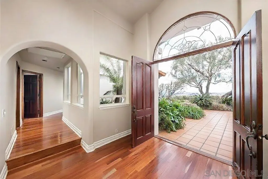 https://cdn.realtyfeed.com/cdn/127/250041436/07ae2ffcdc09f9dae10b89871be0e144.webp