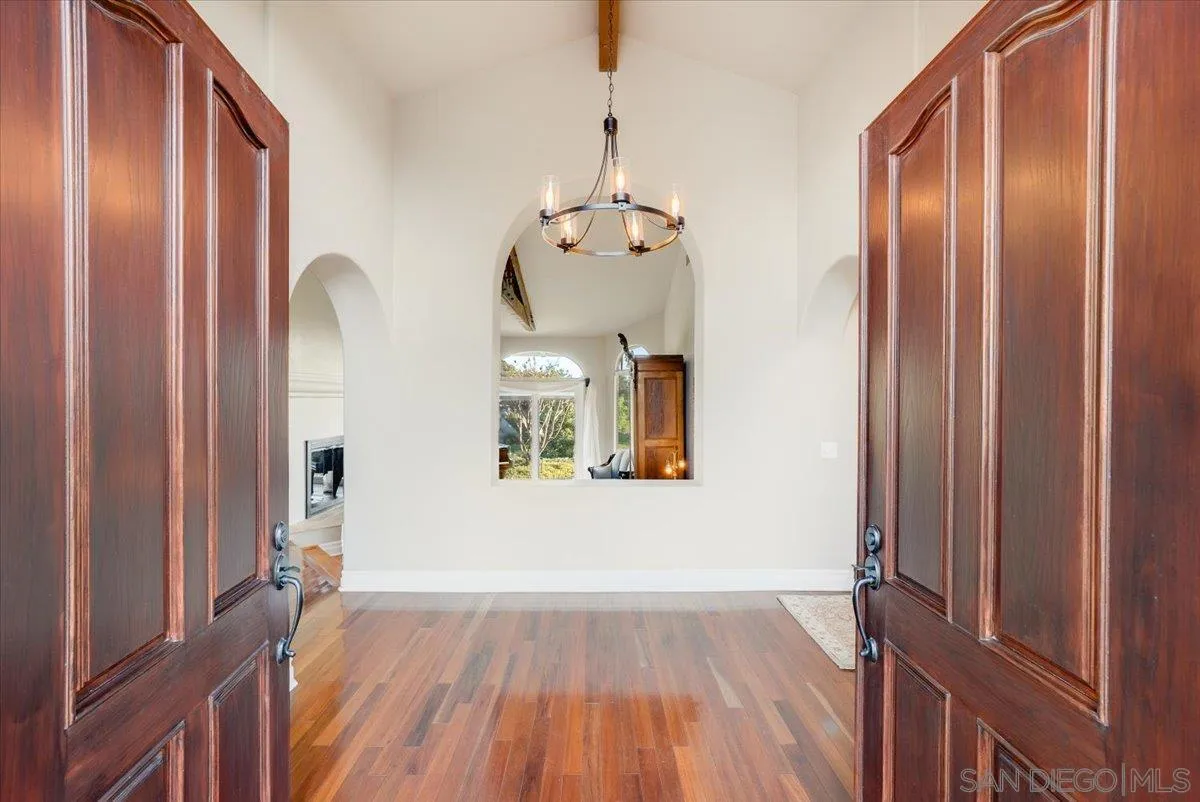 https://cdn.realtyfeed.com/cdn/127/250041436/620a91b4835d15349f2d10cfb01e1ca1.webp