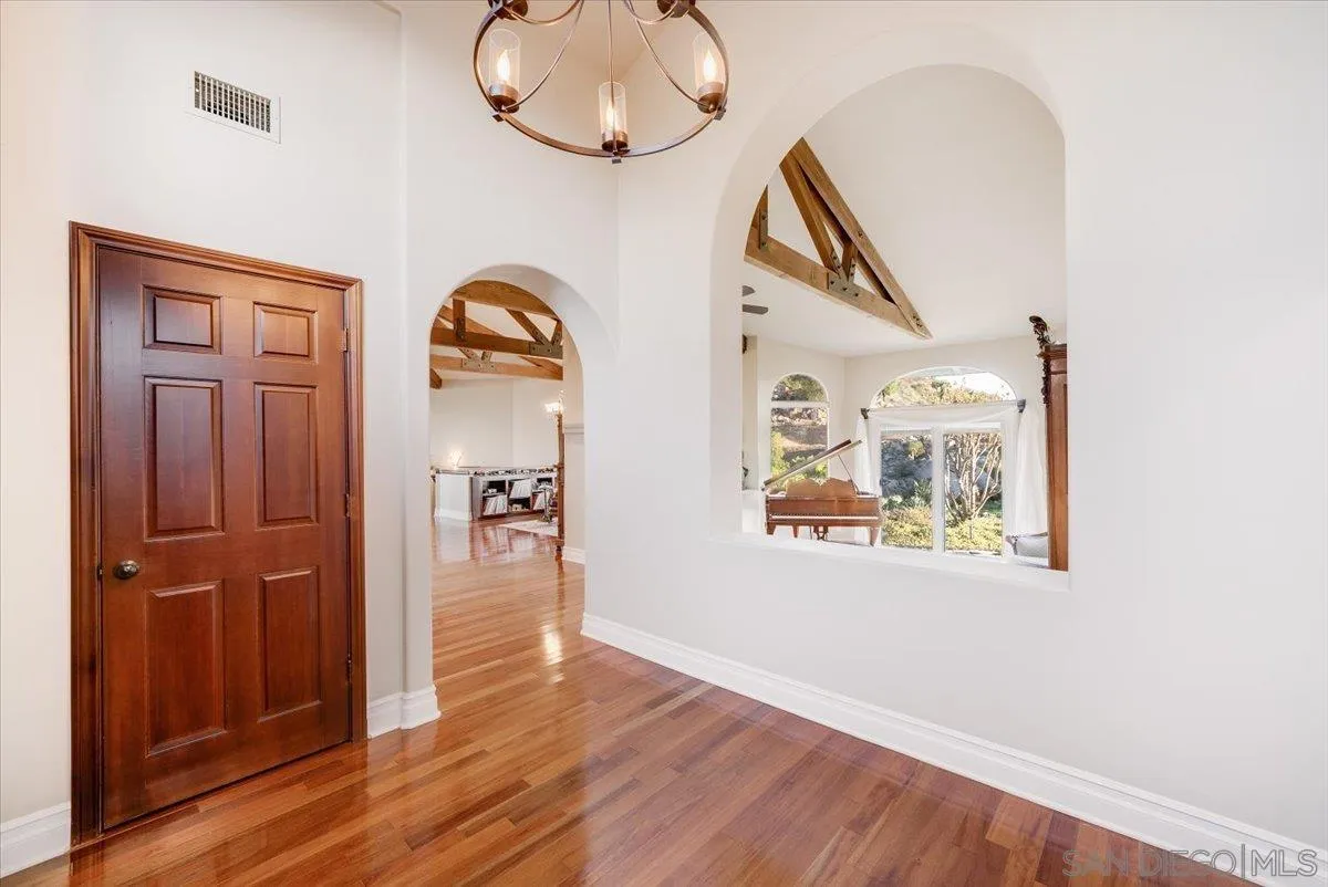 https://cdn.realtyfeed.com/cdn/127/250041436/9226f5a7f8caa9976aa7d1a9291aa26e.webp