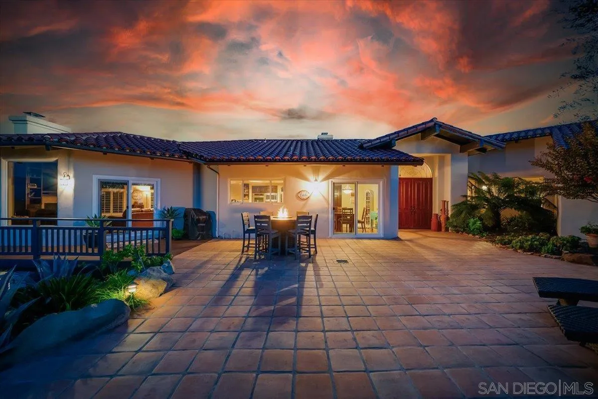 https://cdn.realtyfeed.com/cdn/127/250041436/a4e0fd4b0eee26058dce5c7ca074f696.webp