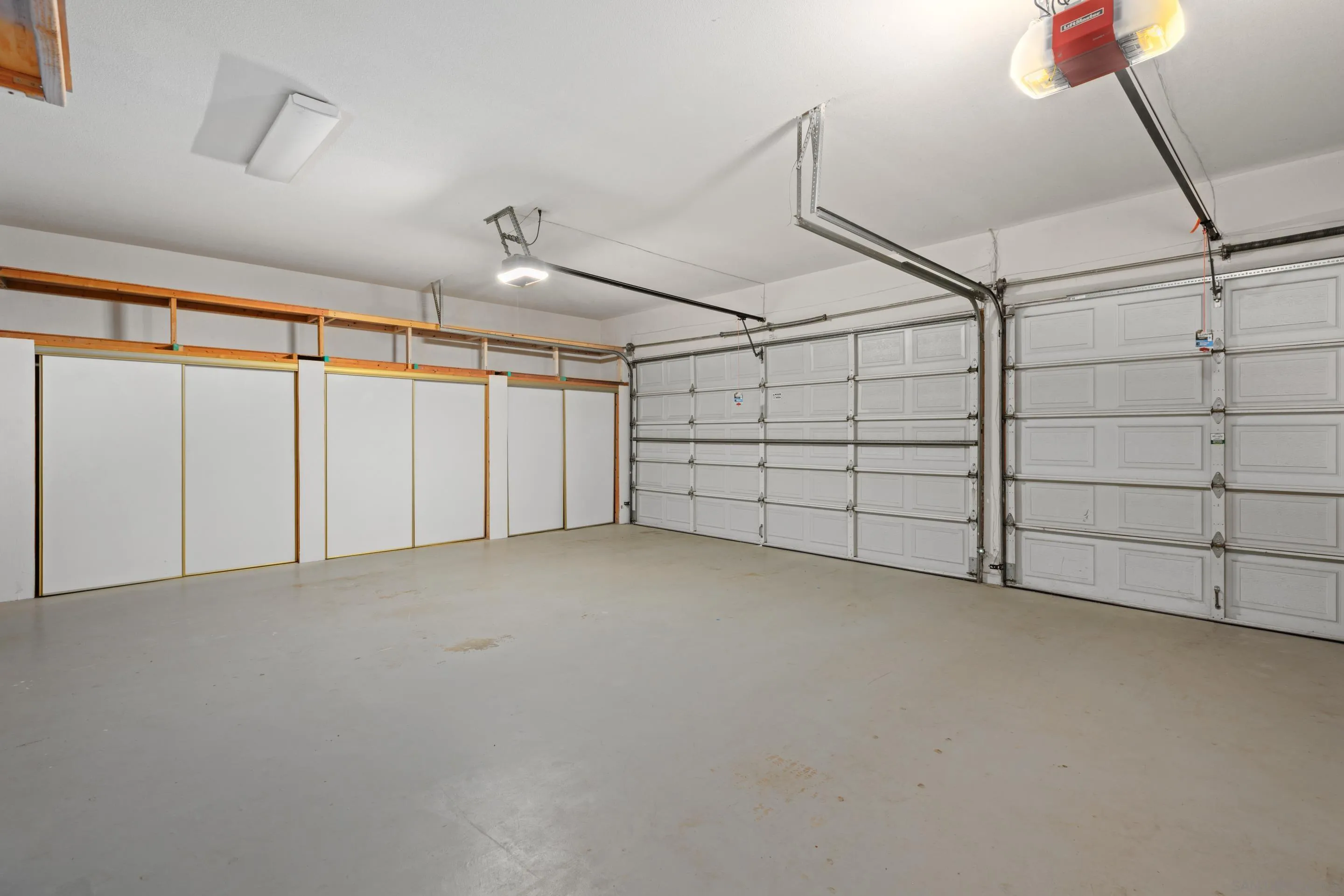 https://cdn.realtyfeed.com/cdn/127/250041445/0c67a1431fa8a4bc05e0b09d34d88d4f.webp