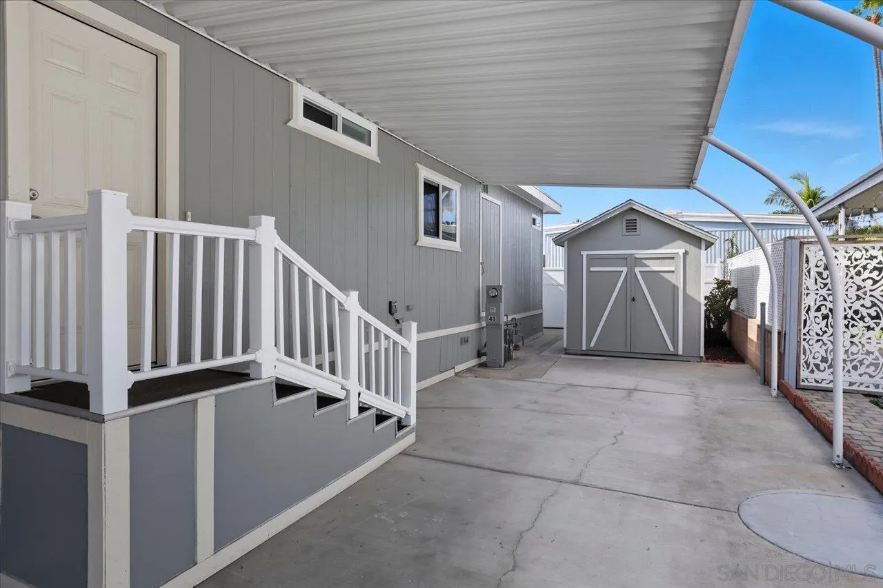 https://cdn.realtyfeed.com/cdn/127/250041448/72ee9e4772423e70a0f69753449cfc82.webp