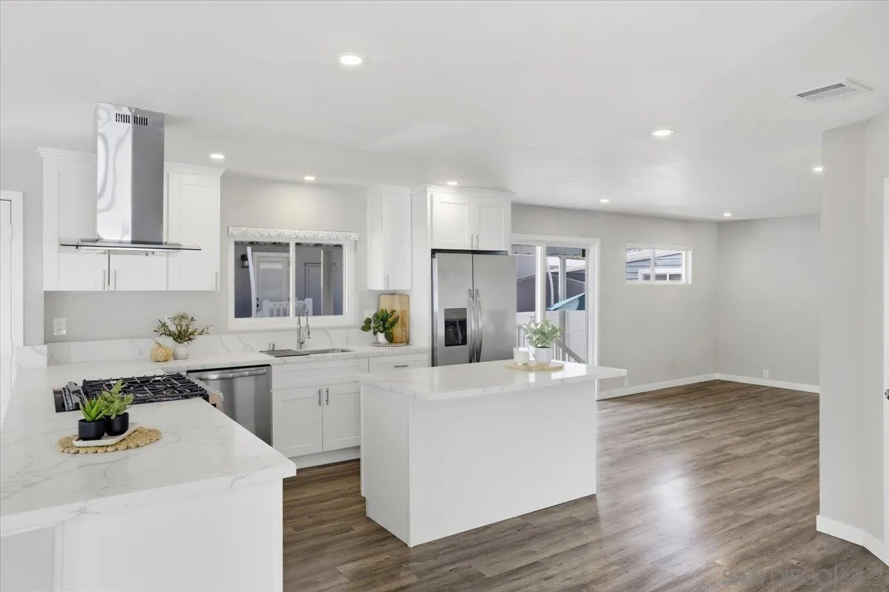 https://cdn.realtyfeed.com/cdn/127/250041448/9973fb6423bde97937518b925c05ae9a.webp