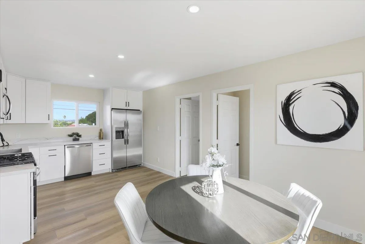 https://cdn.realtyfeed.com/cdn/127/250041450/1bb396771049607c8687584d33346738.webp