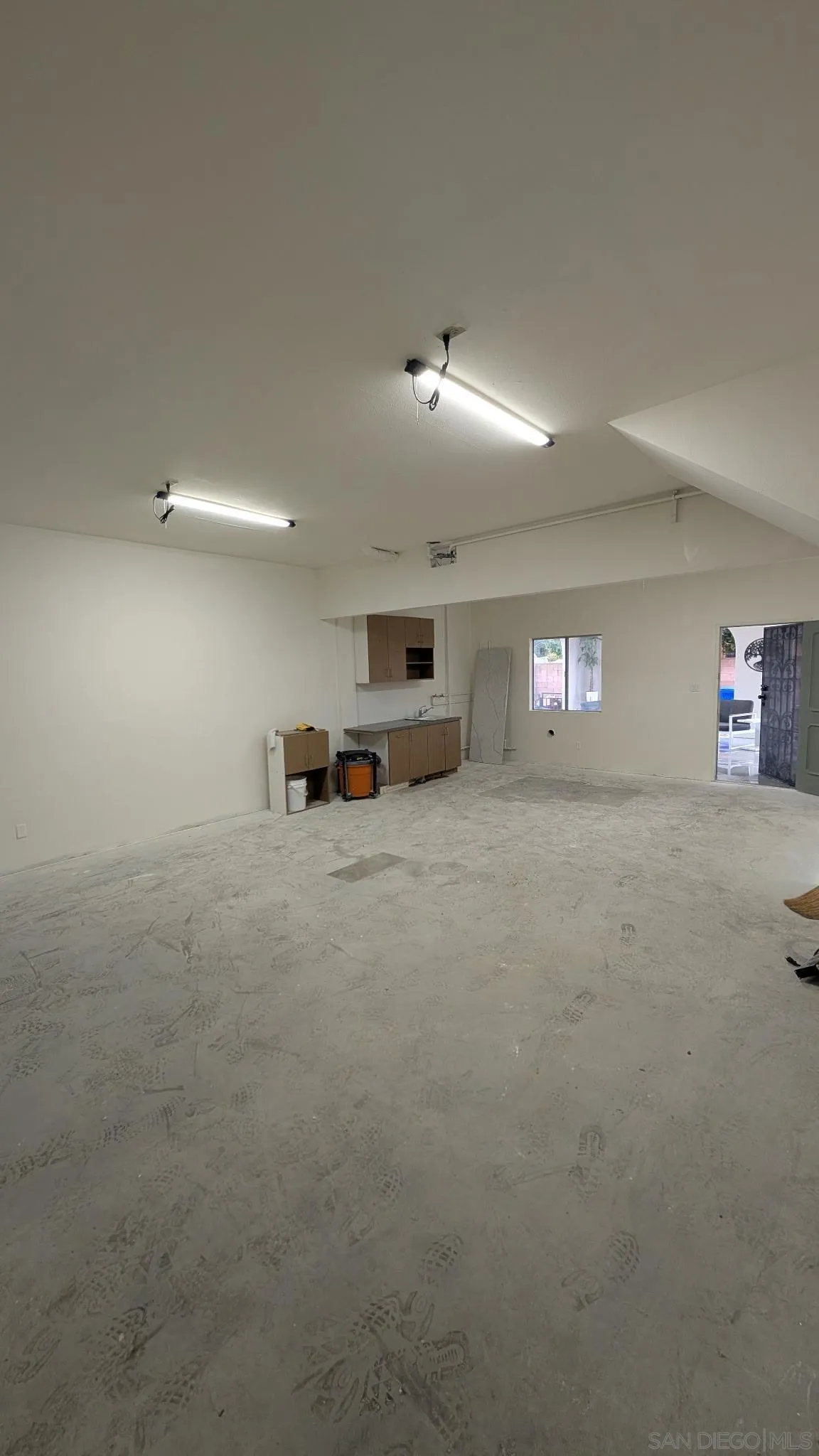 https://cdn.realtyfeed.com/cdn/127/250041450/fcd9fb68b79375286ea0dcbda9e90ffa.webp